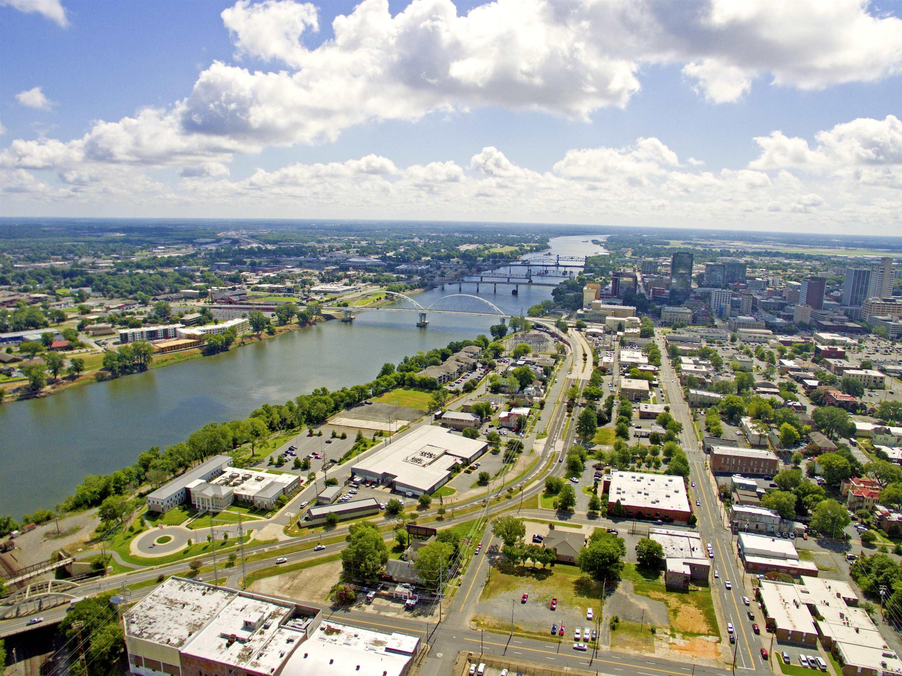 101 S Victory #208  Little Rock, AR