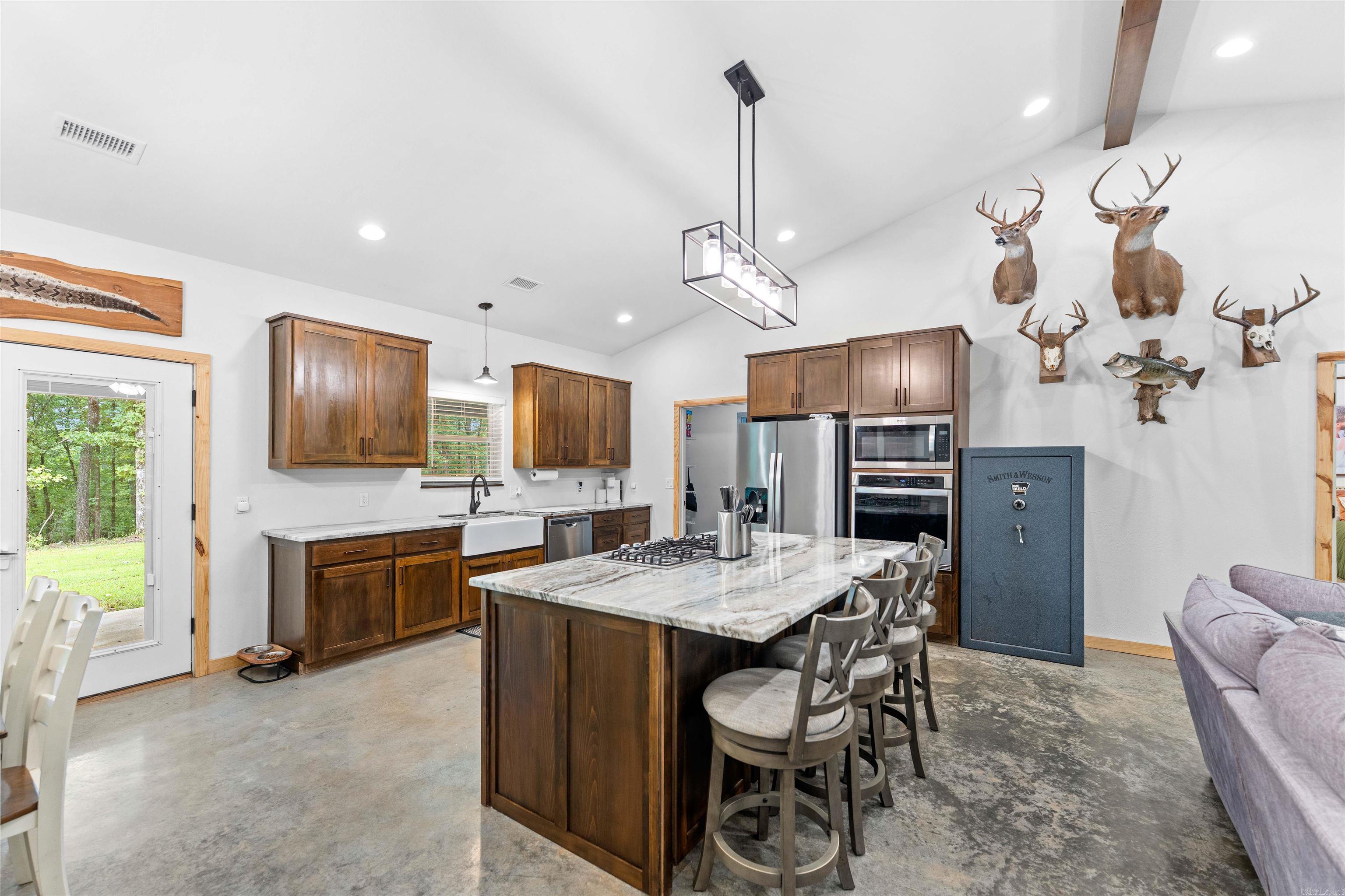 3596 Pool  Lonsdale, AR