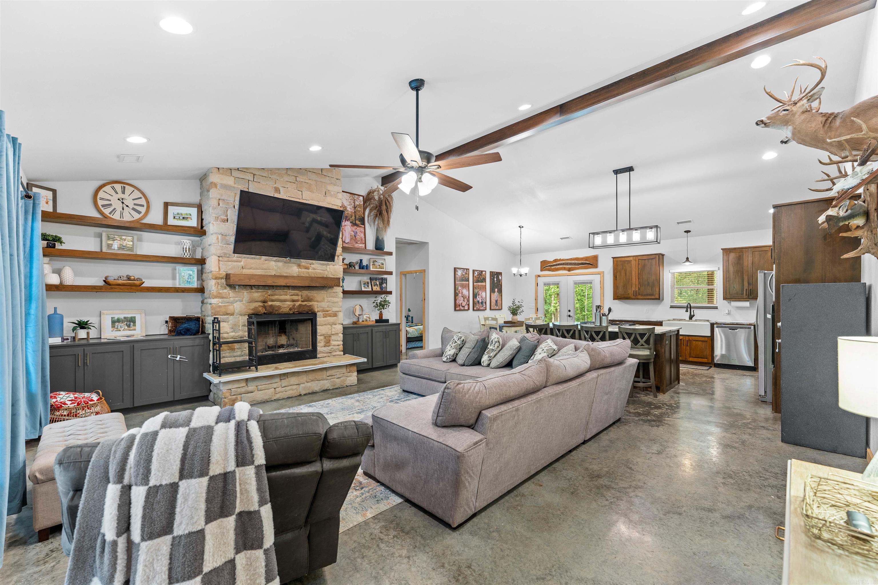 3596 Pool  Lonsdale, AR