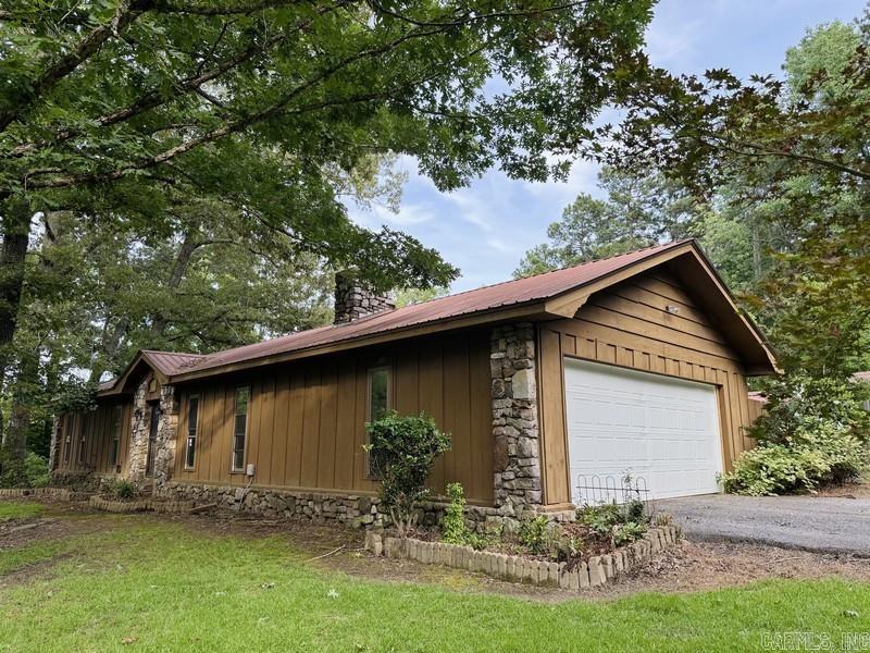 3341 COUNTRY CLUB  Arkadelphia, AR
