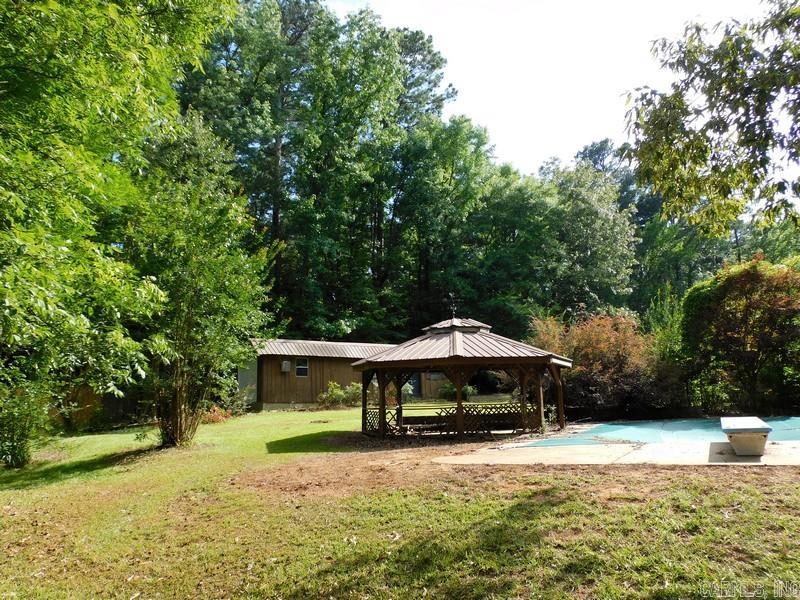 3341 COUNTRY CLUB  Arkadelphia, AR