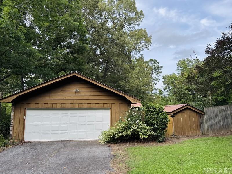 3341 COUNTRY CLUB  Arkadelphia, AR