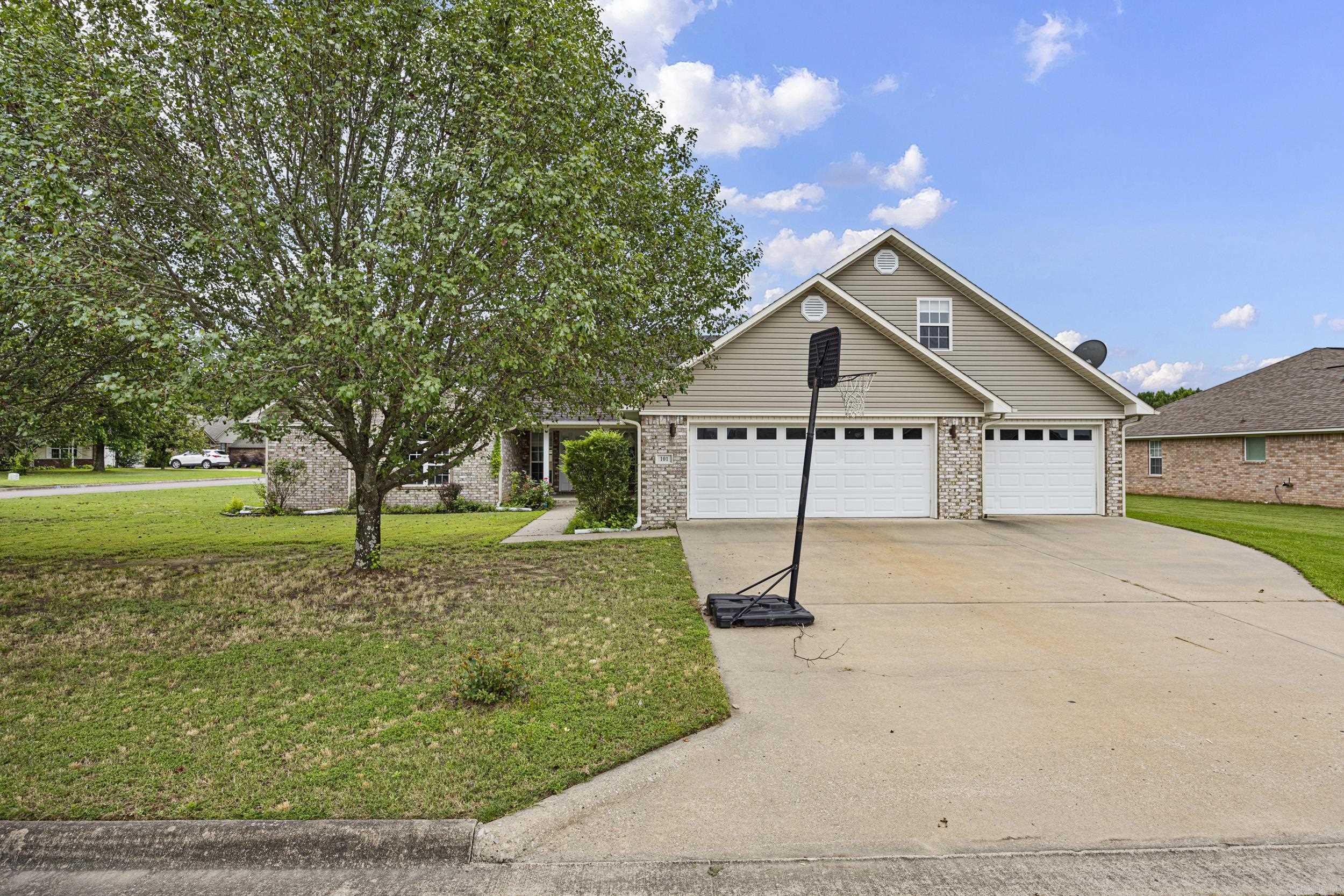 101 Cheyenne  Clarksville, AR