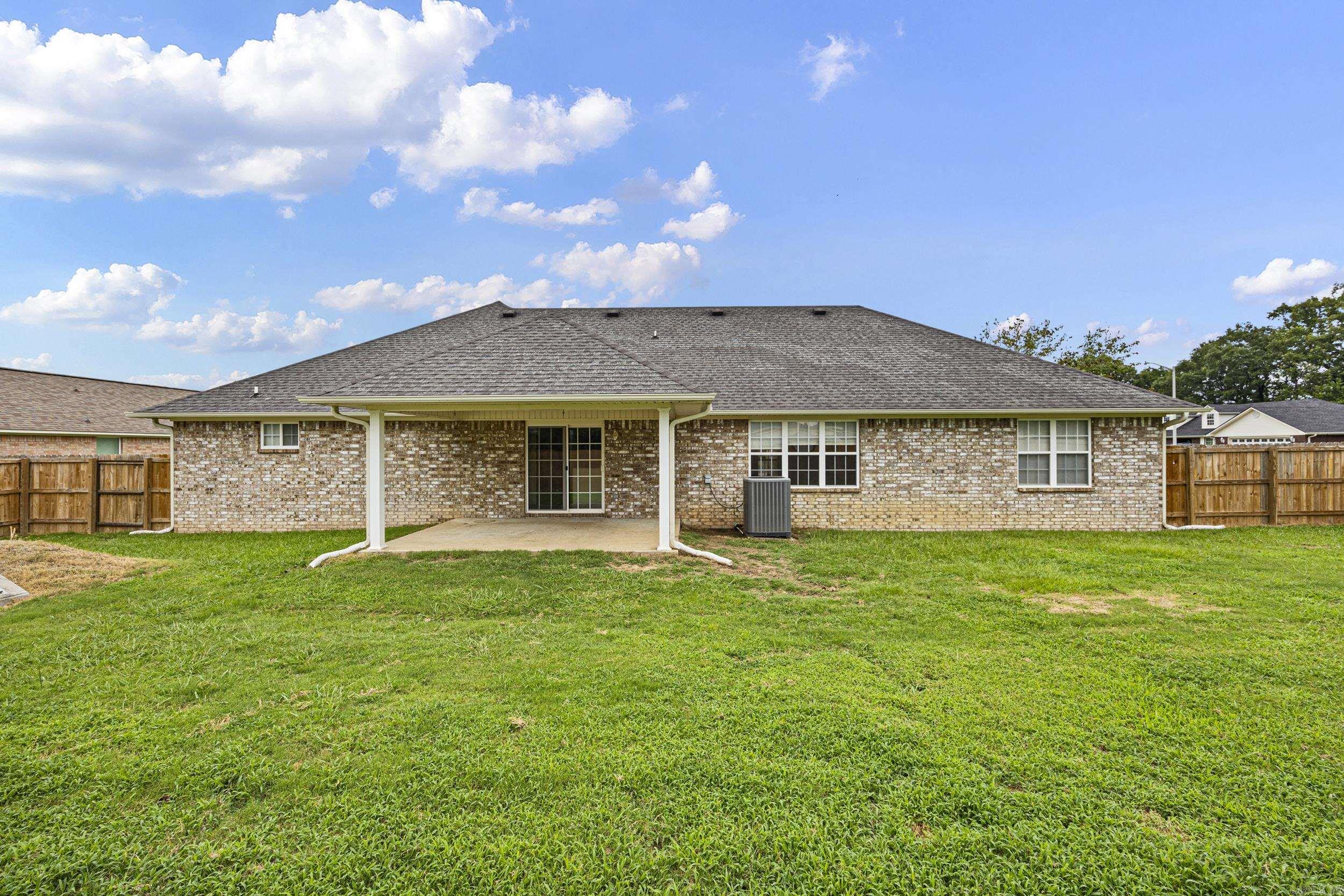 101 Cheyenne  Clarksville, AR