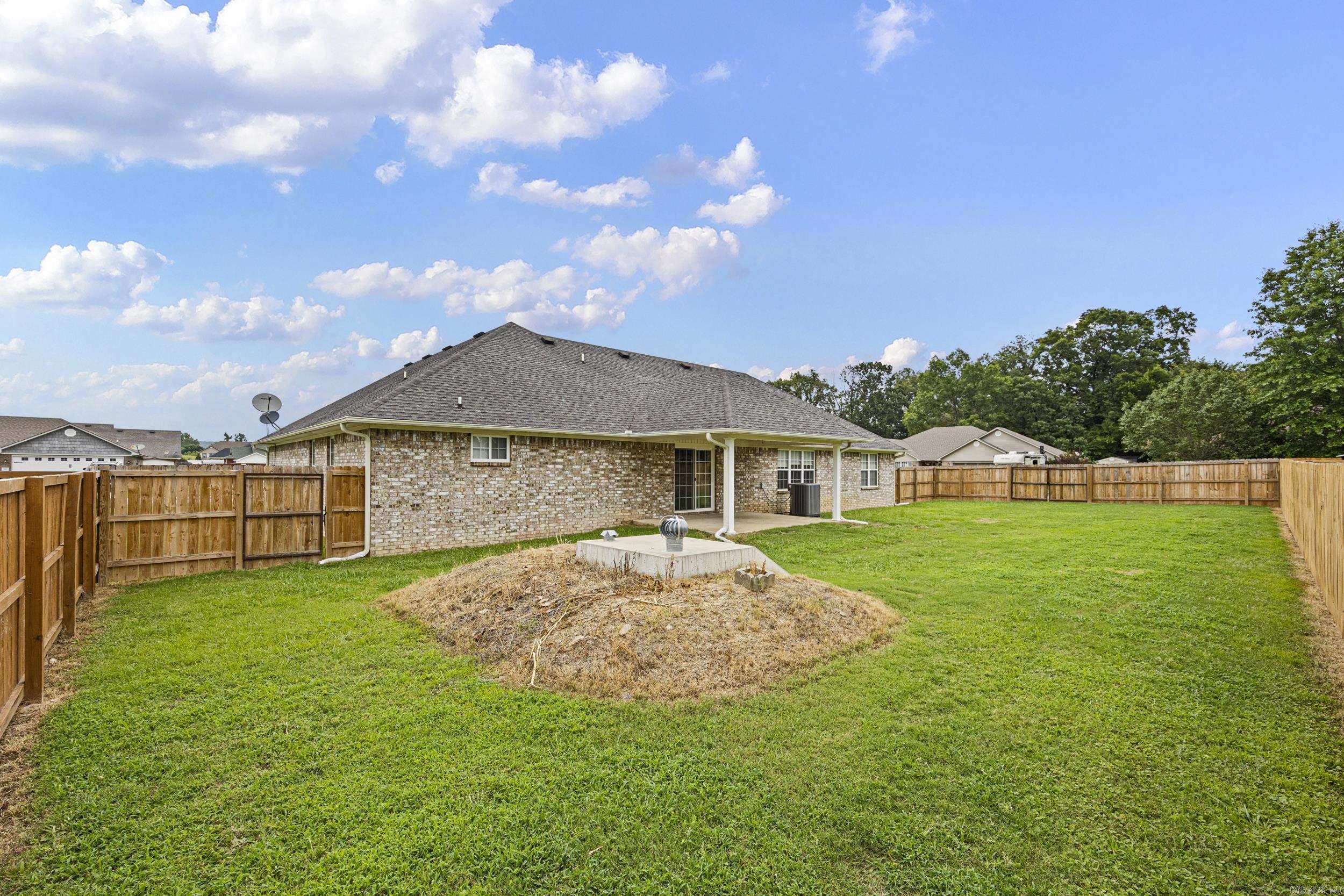 101 Cheyenne  Clarksville, AR