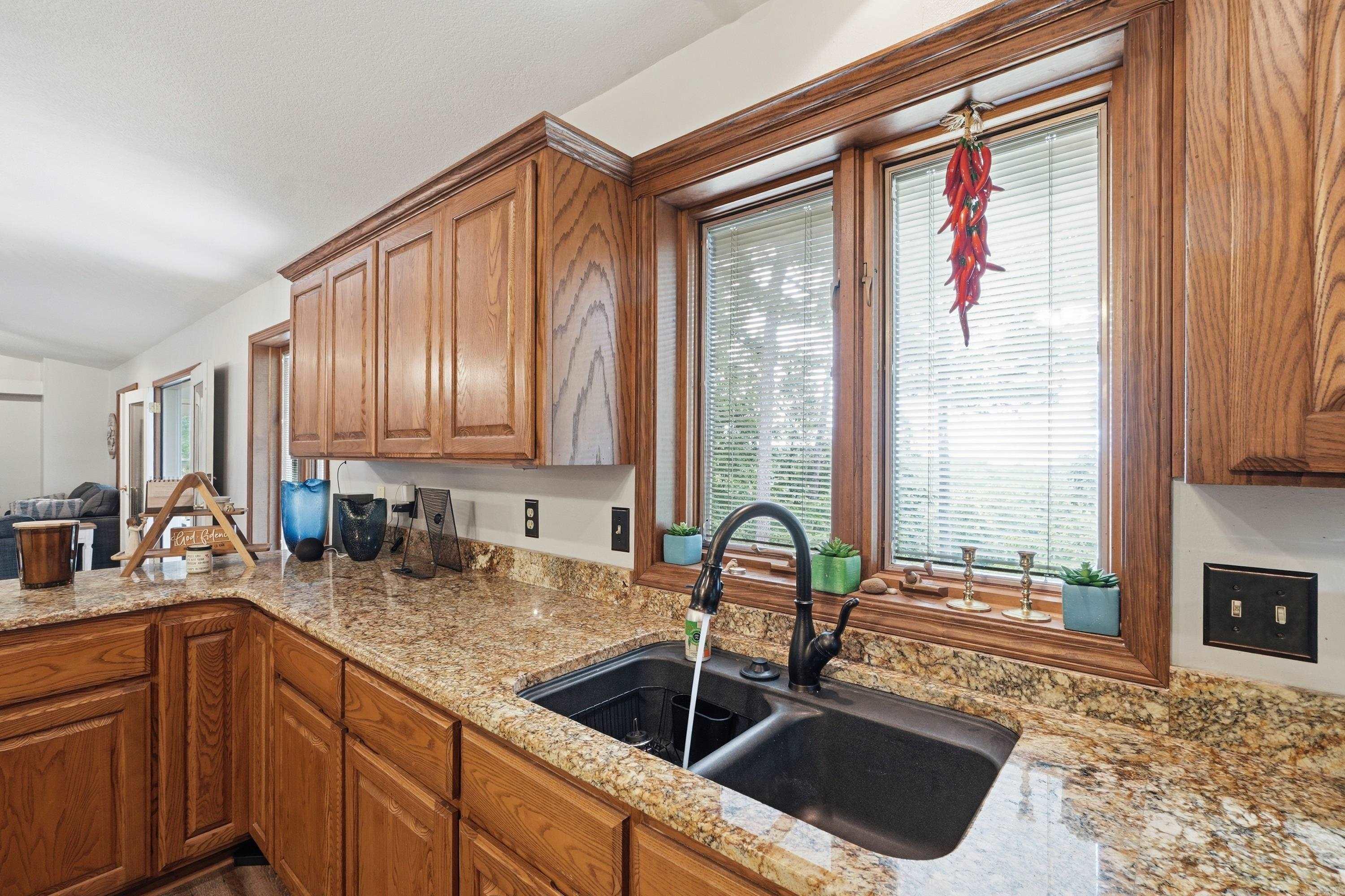 237 Pine Hill  Fairfield Bay, AR
