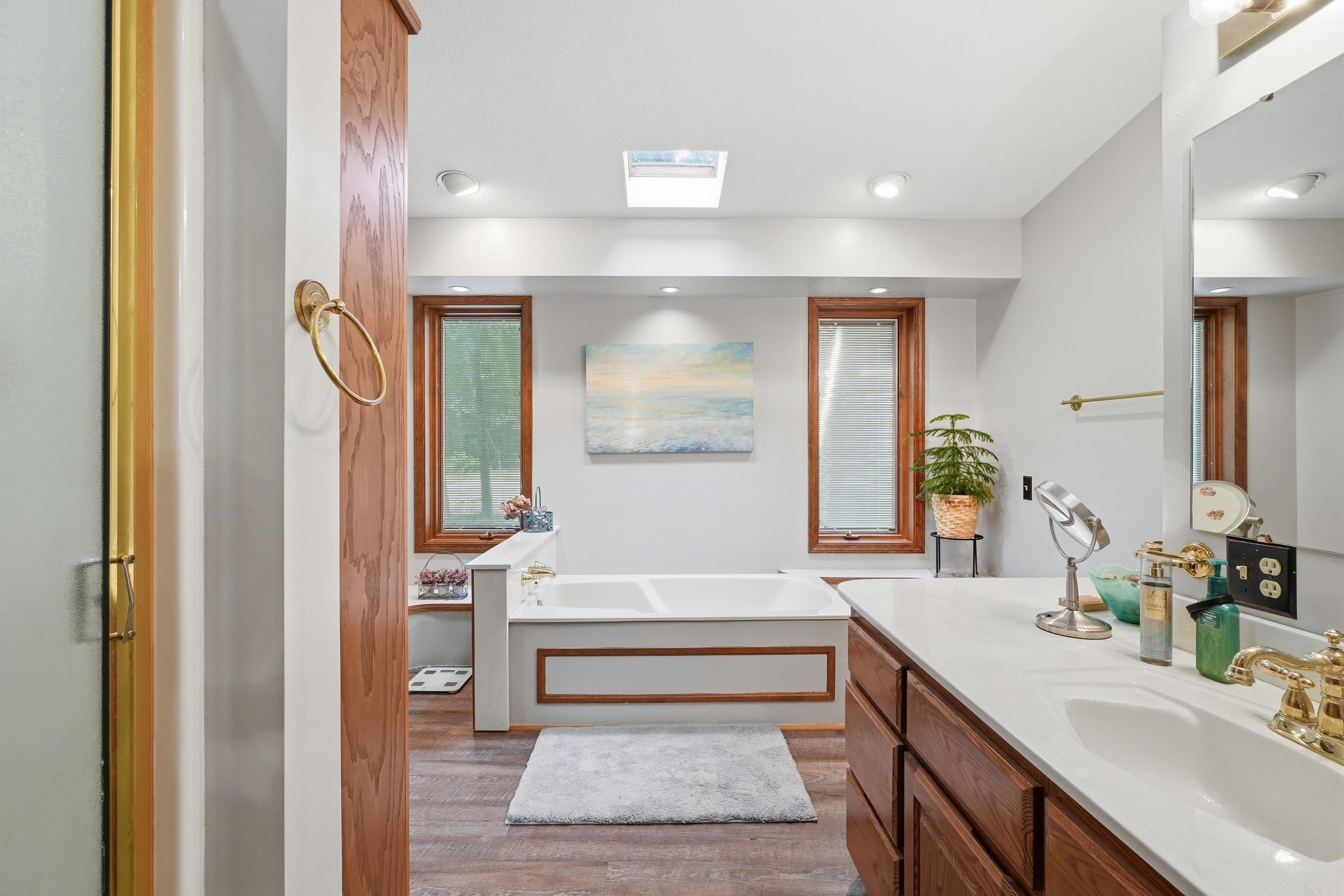 237 Pine Hill  Fairfield Bay, AR