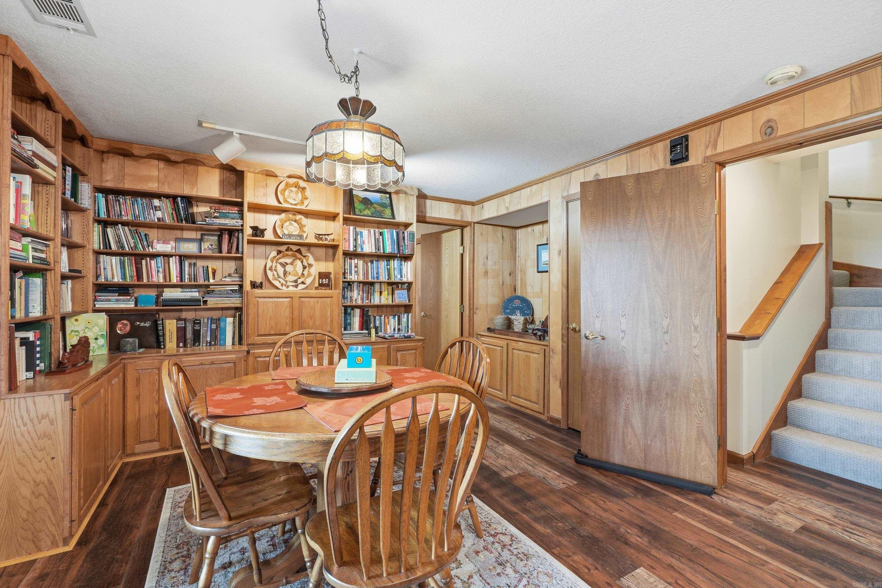 237 Pine Hill  Fairfield Bay, AR