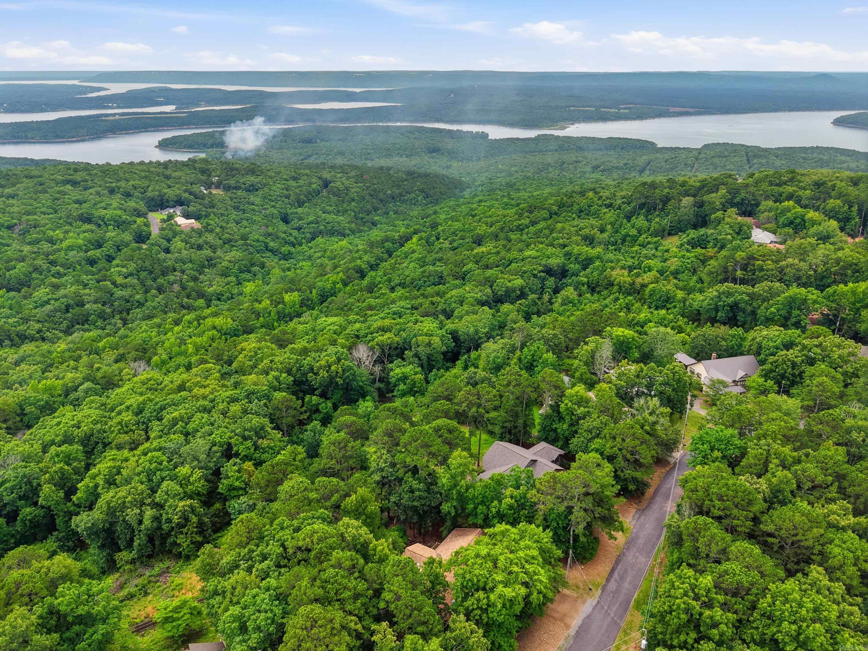 237 Pine Hill  Fairfield Bay, AR