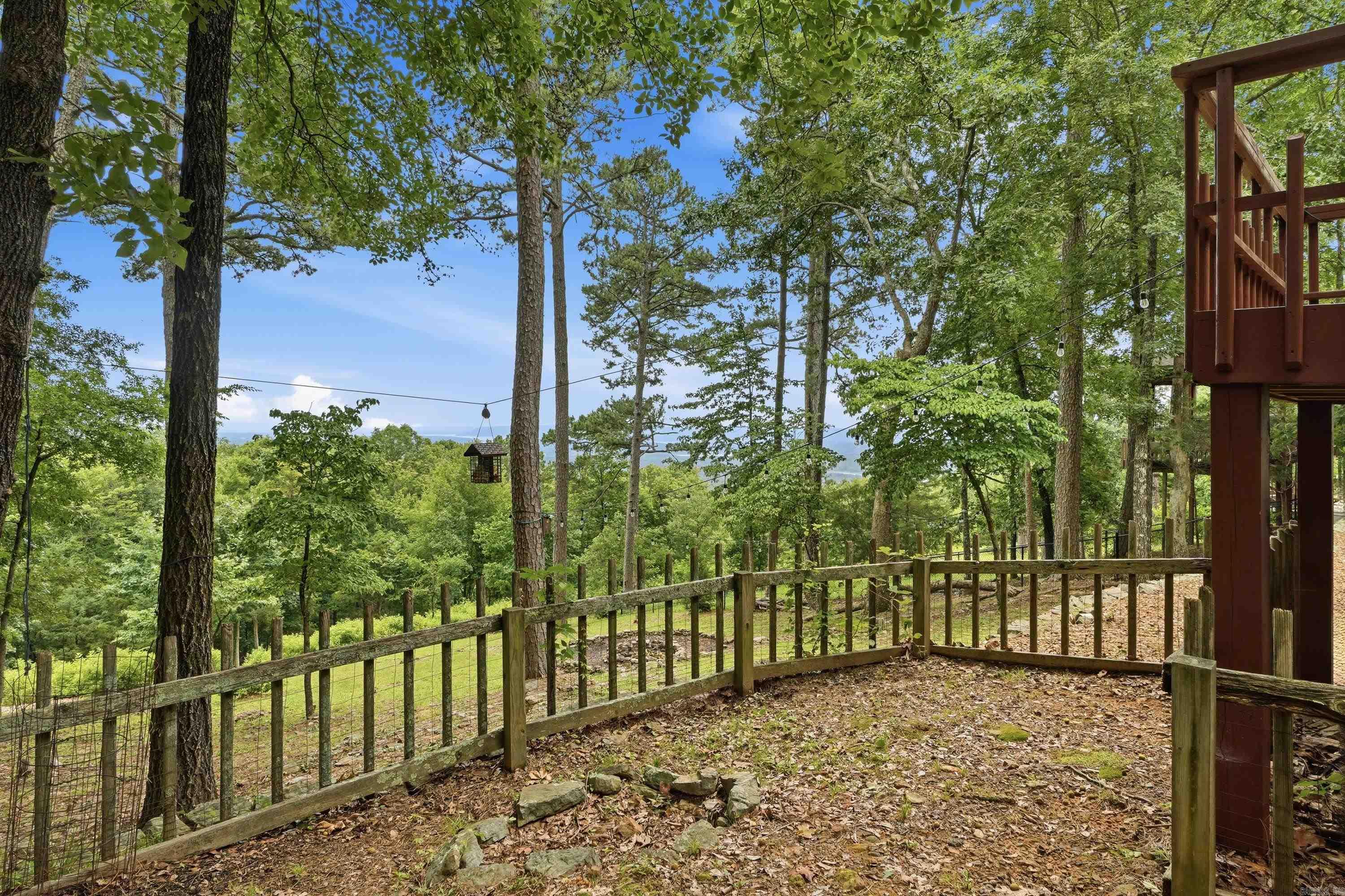 237 Pine Hill  Fairfield Bay, AR