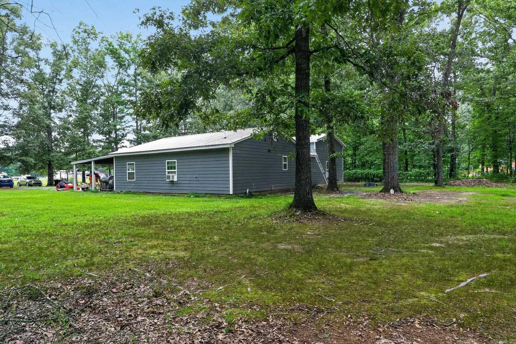 305 Allen  Ward, AR