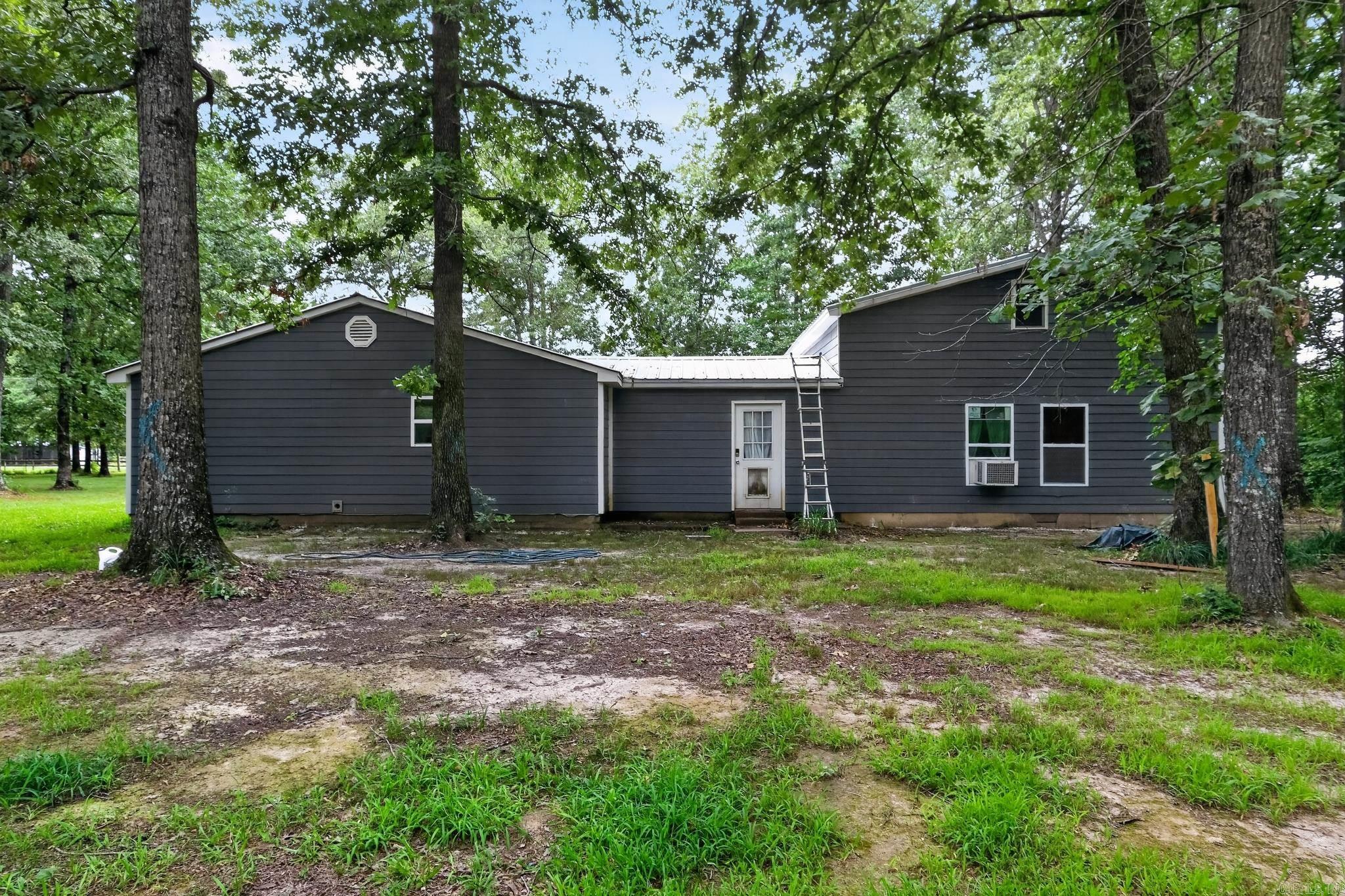 305 Allen  Ward, AR