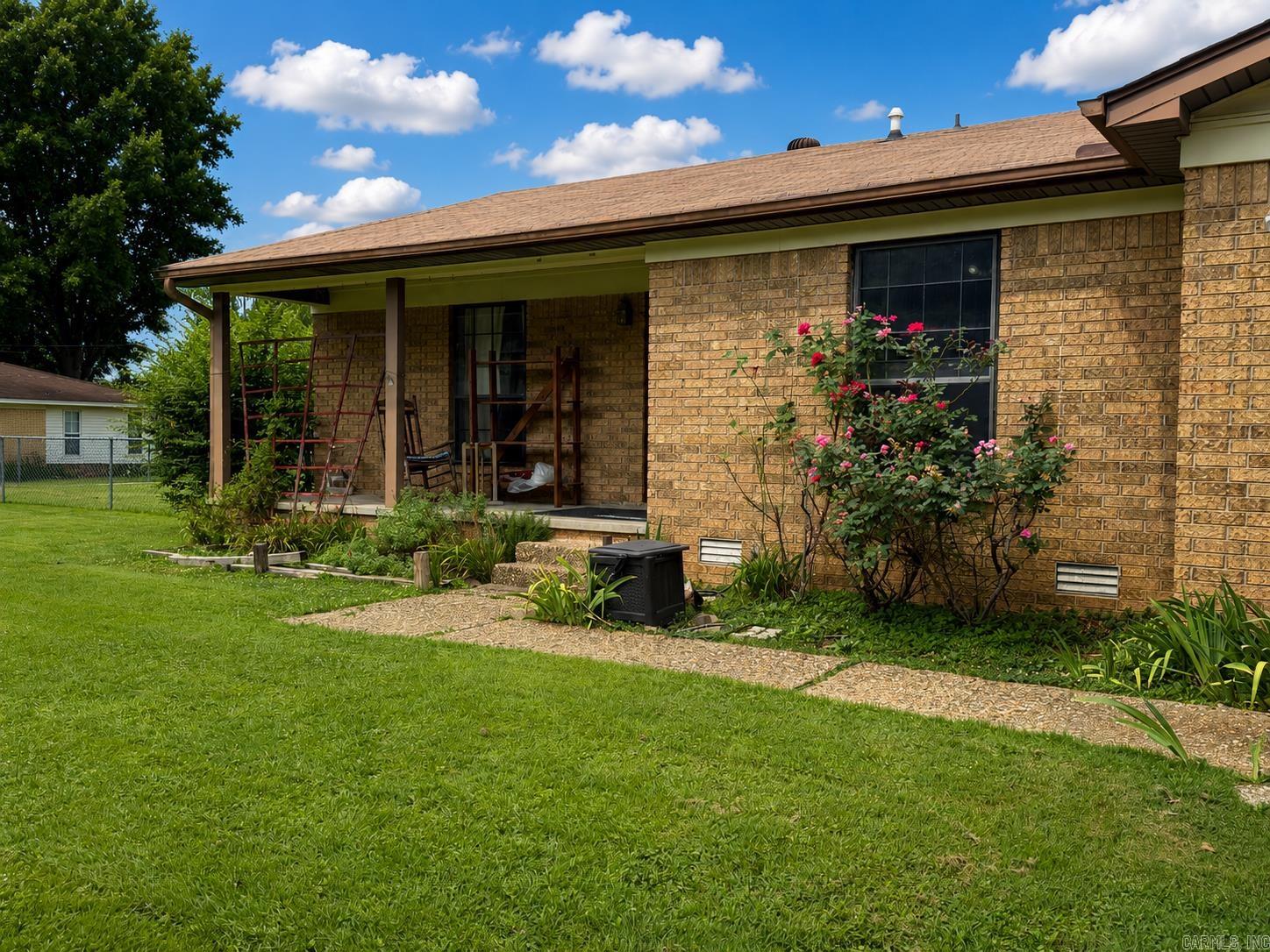11 Glade Rd.  Jacksonville, AR