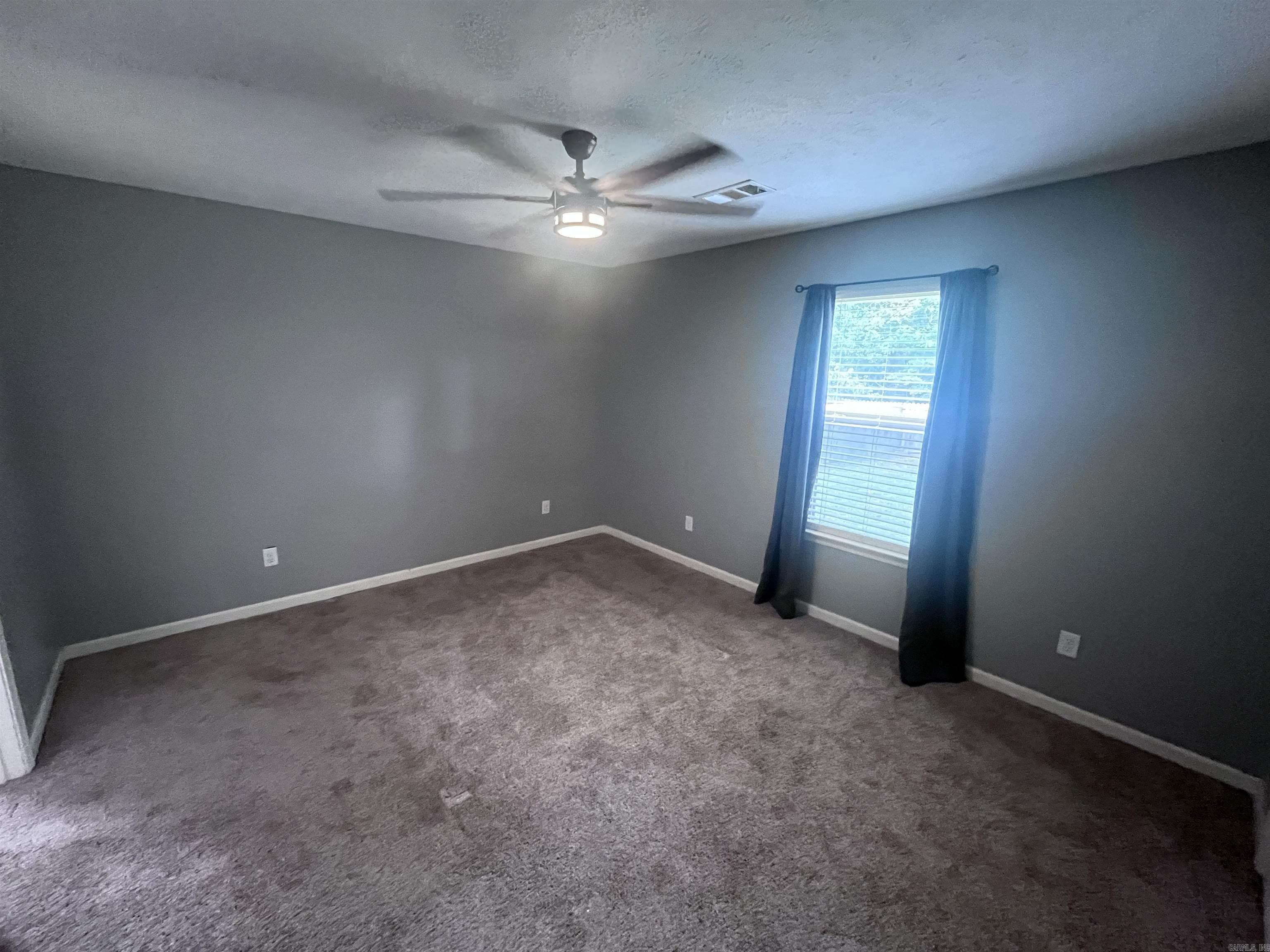 34 Shamsie  Ward, AR