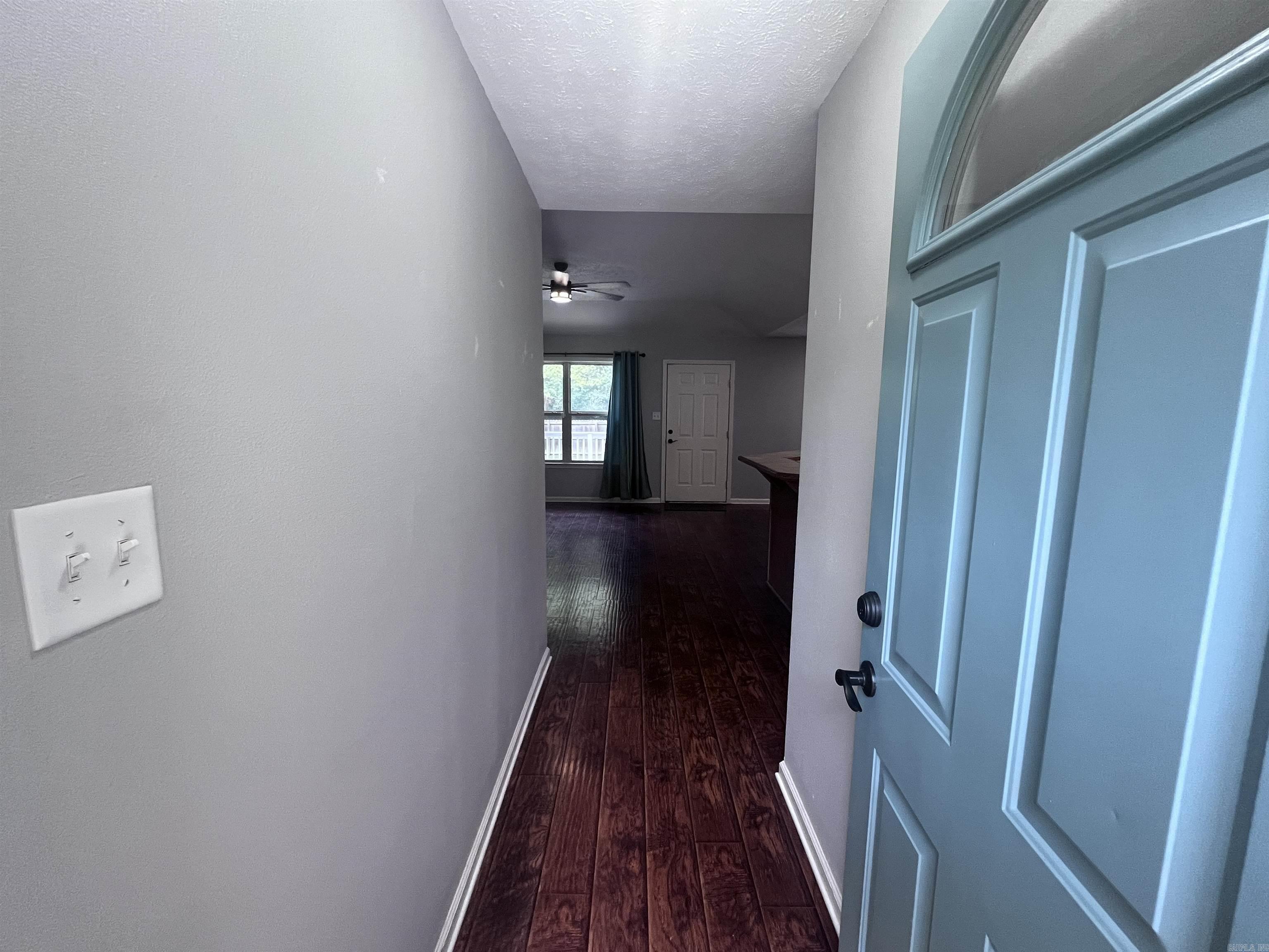 34 Shamsie  Ward, AR
