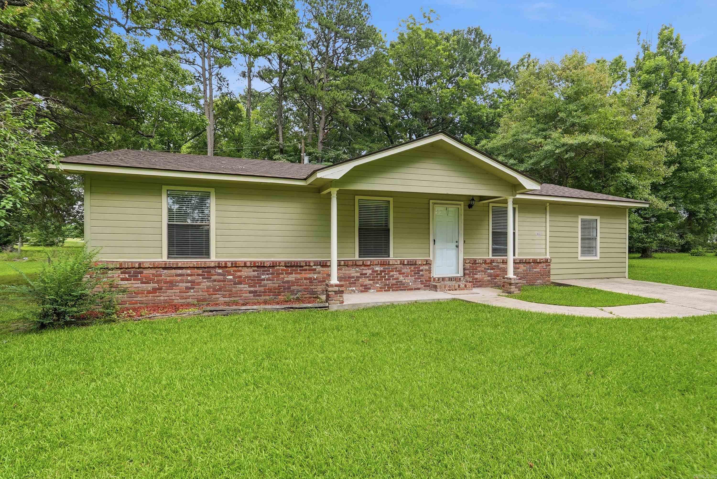 1613 N James St  Jacksonville, AR