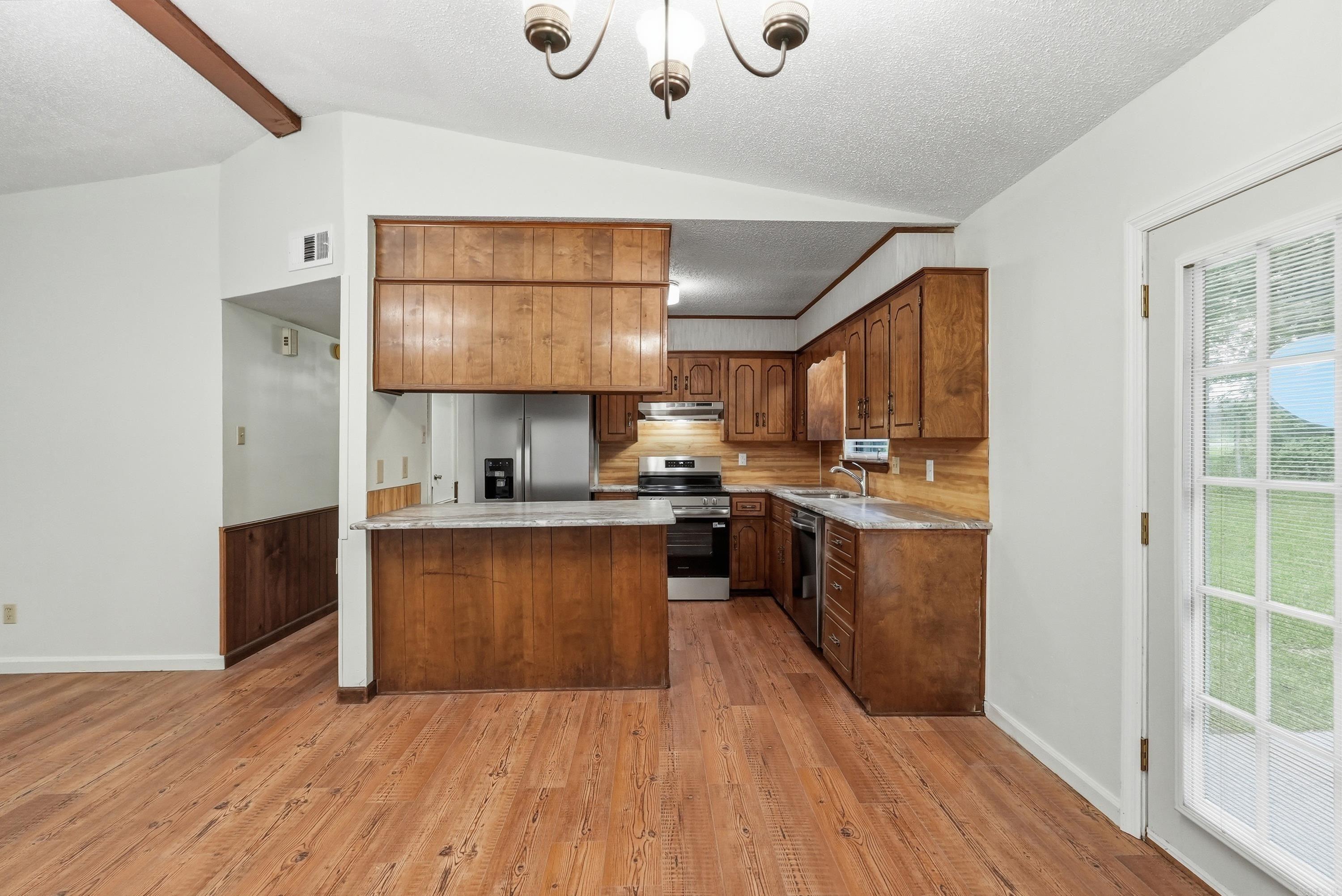 1613 N James St  Jacksonville, AR