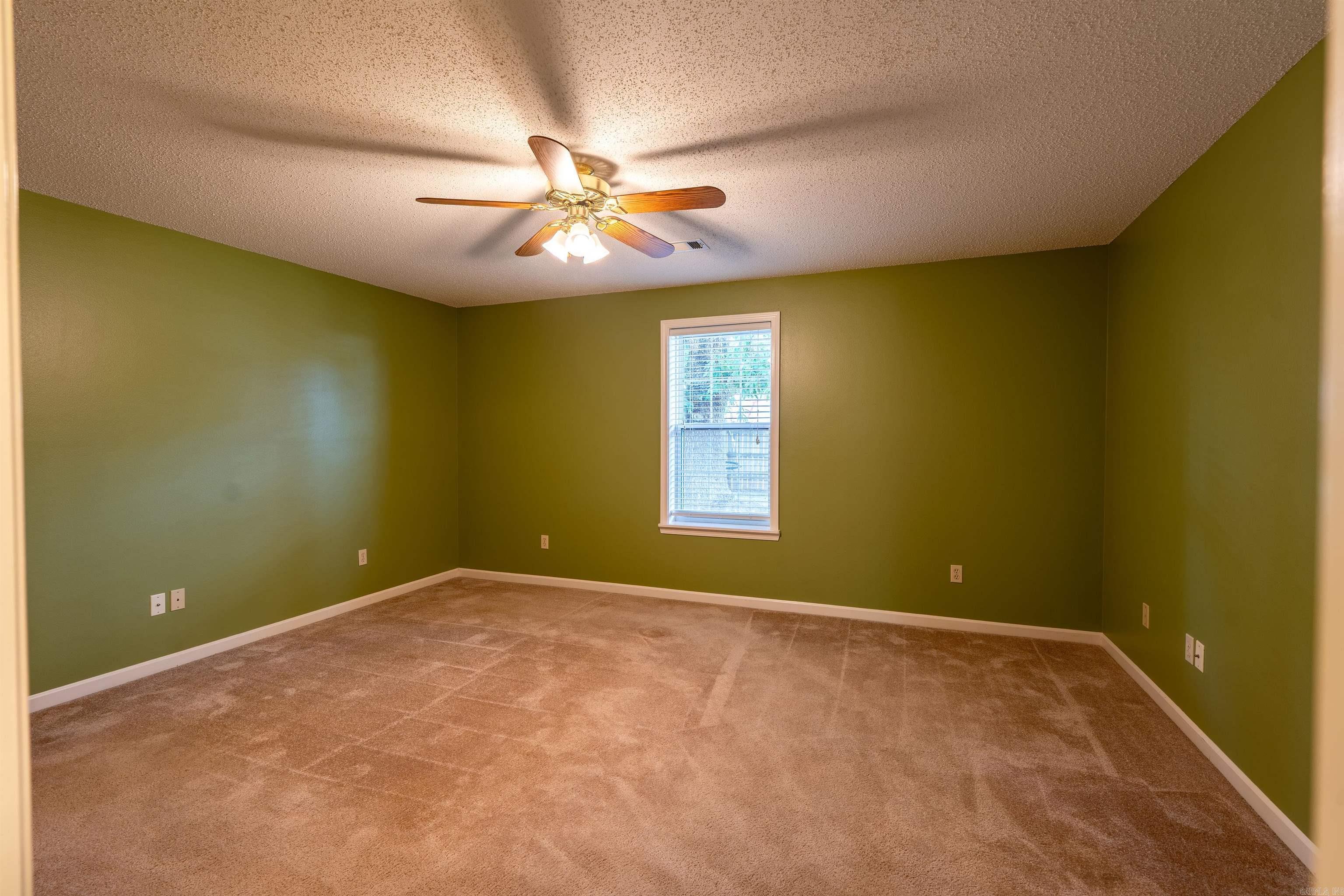 207 Crain  Searcy, AR