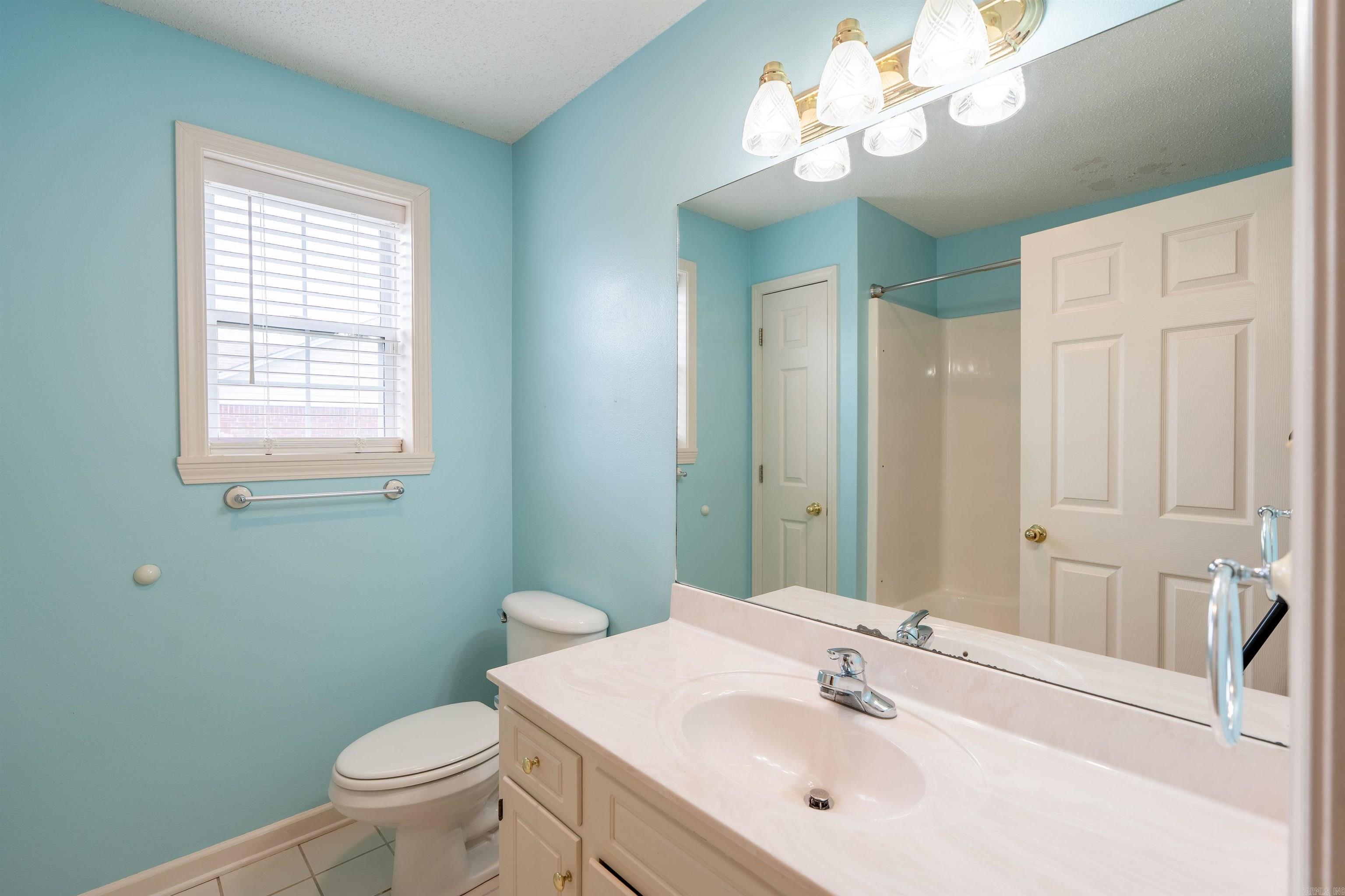 207 Crain  Searcy, AR