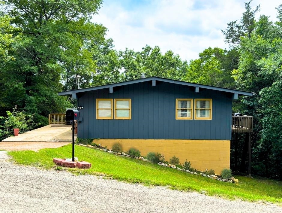 4 Apopka  Cherokee Village, AR