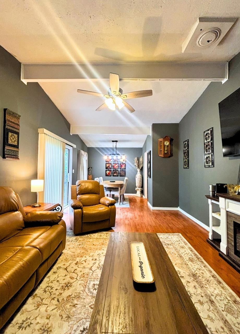 4 Apopka  Cherokee Village, AR