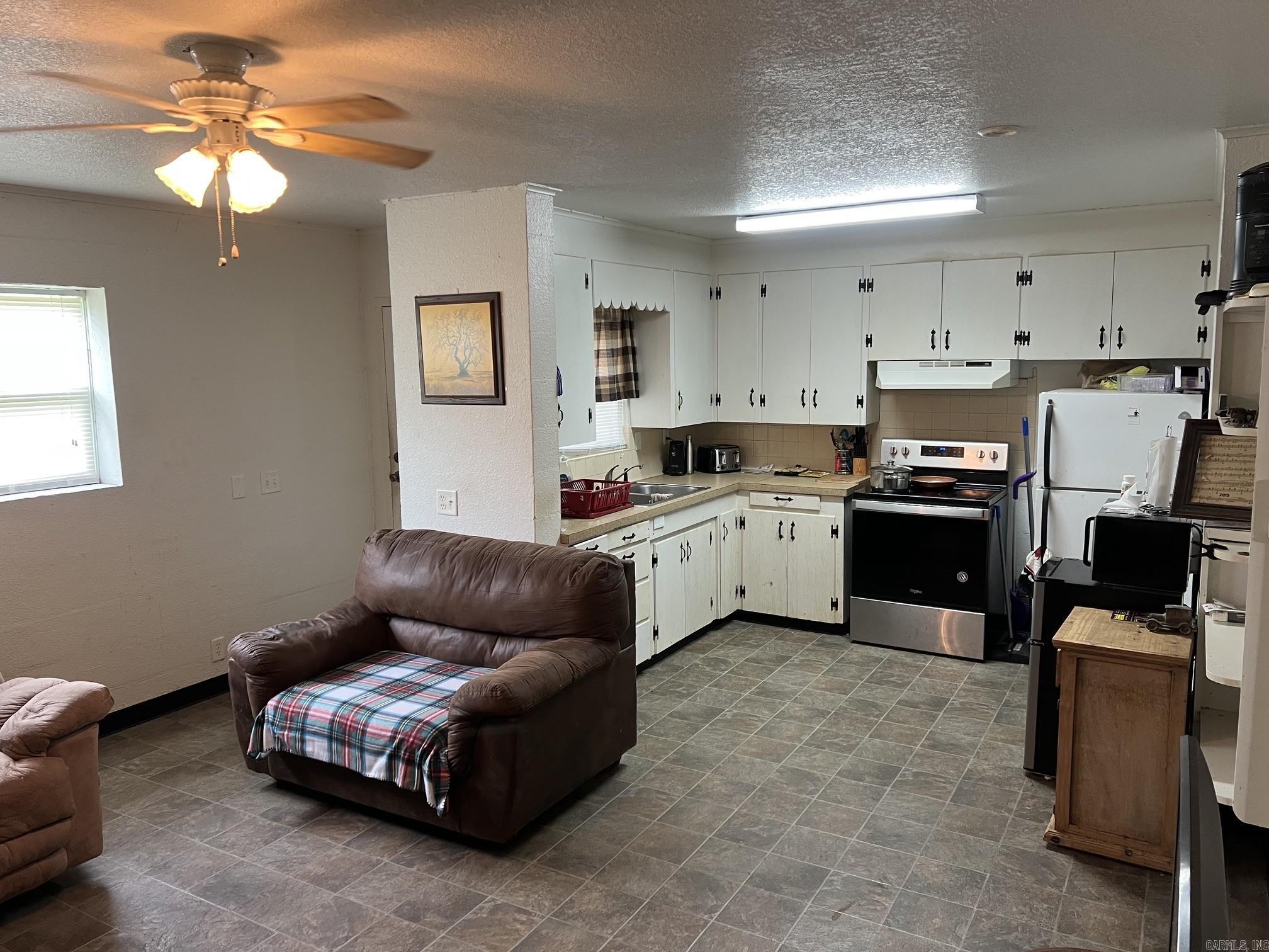 1111 Weiss  Mena, AR