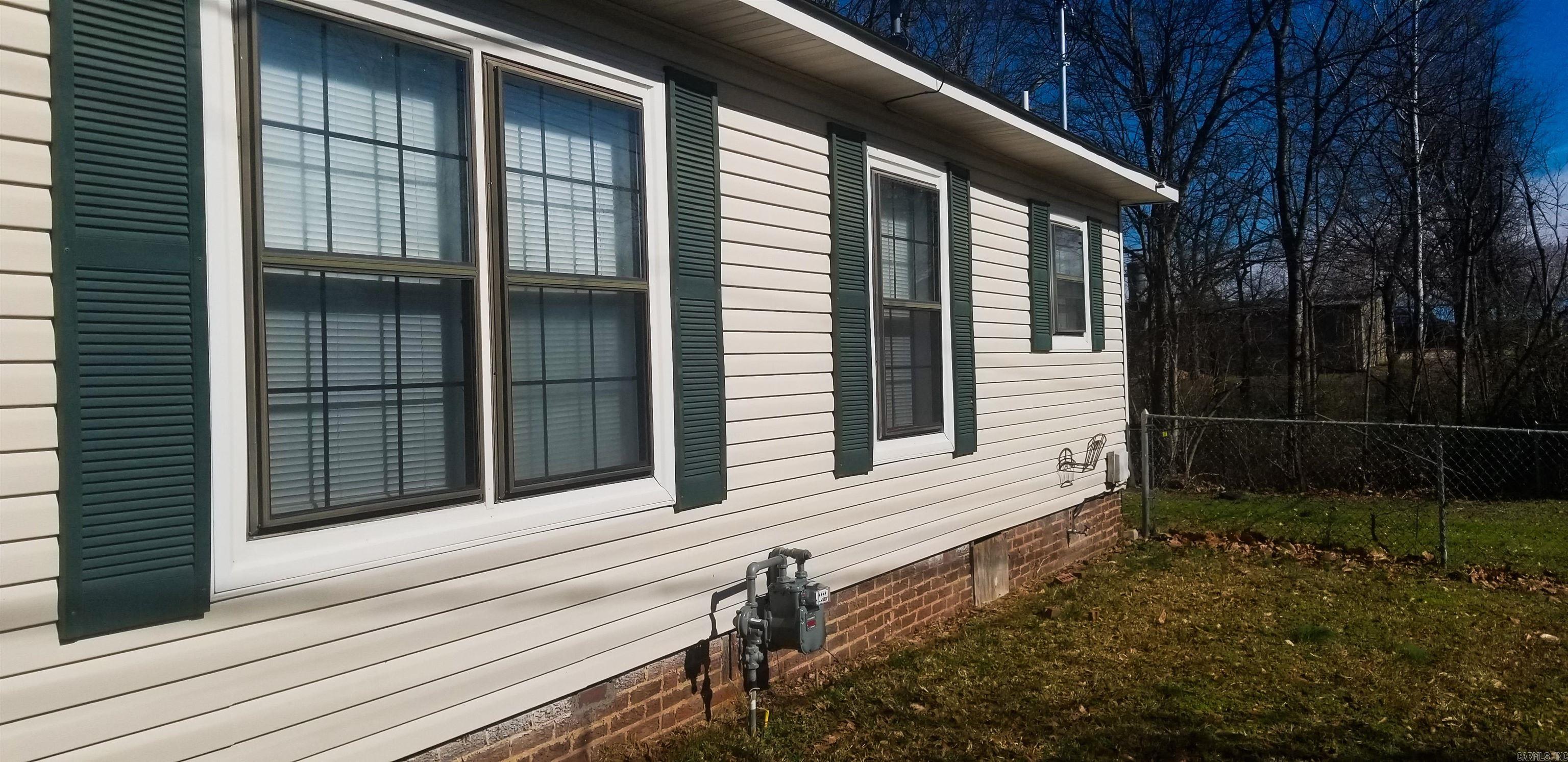 724 S Main  Benton, AR