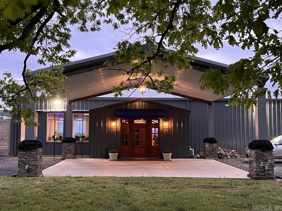 4671 W hwy 8 W  Mena, AR