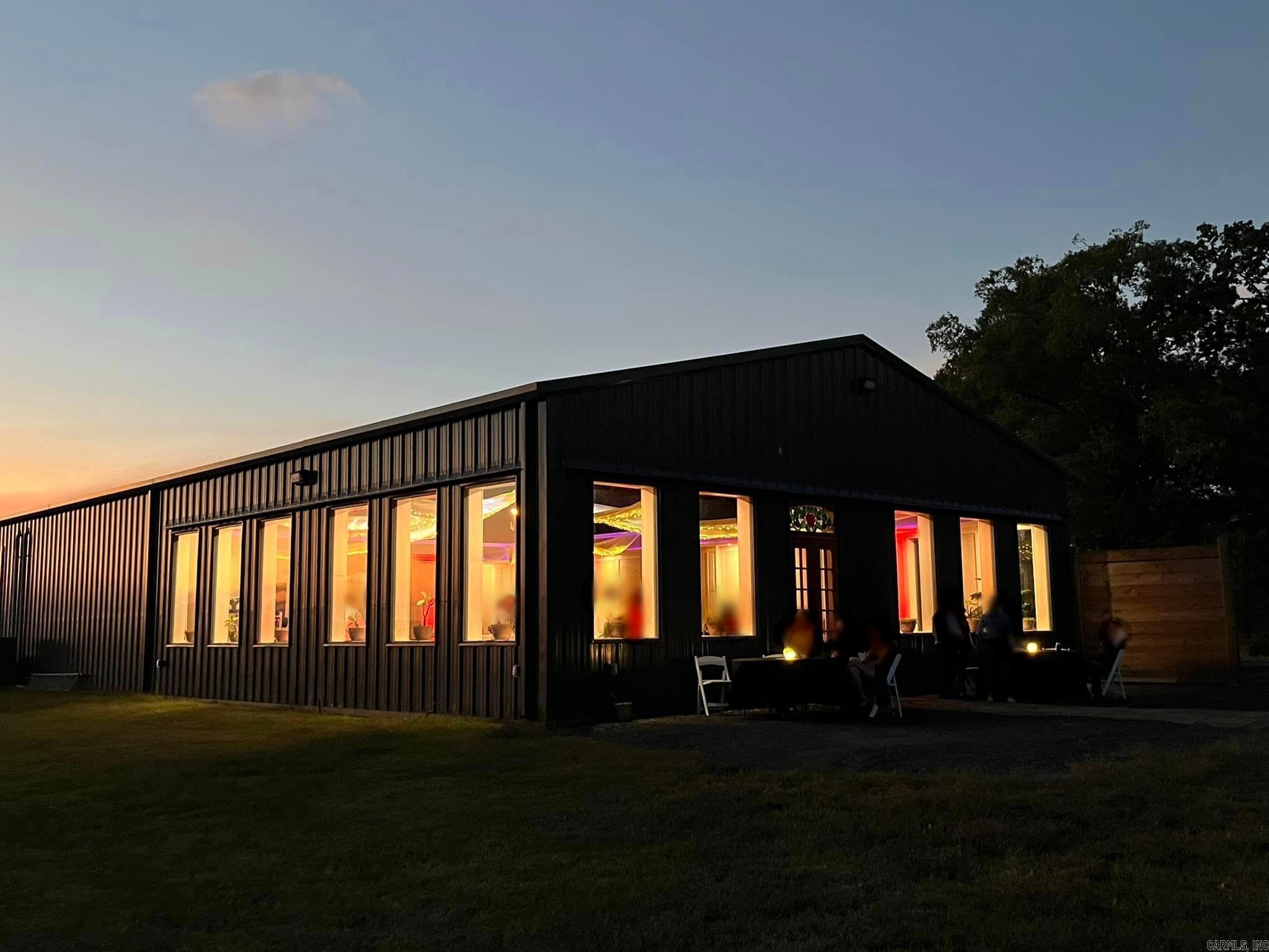 4671 W hwy 8 W  Mena, AR