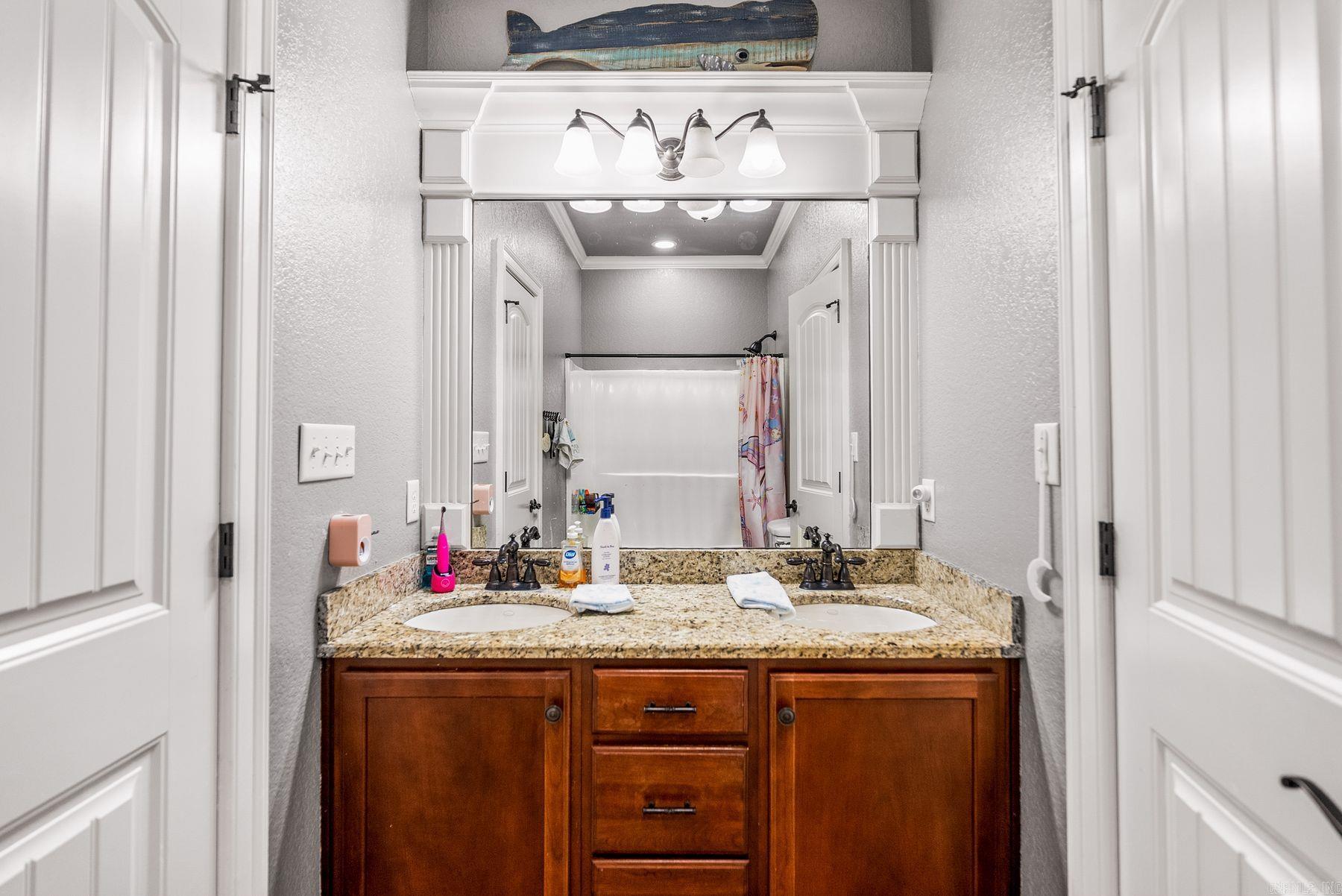 1172 Rocky Mountain  Benton, AR