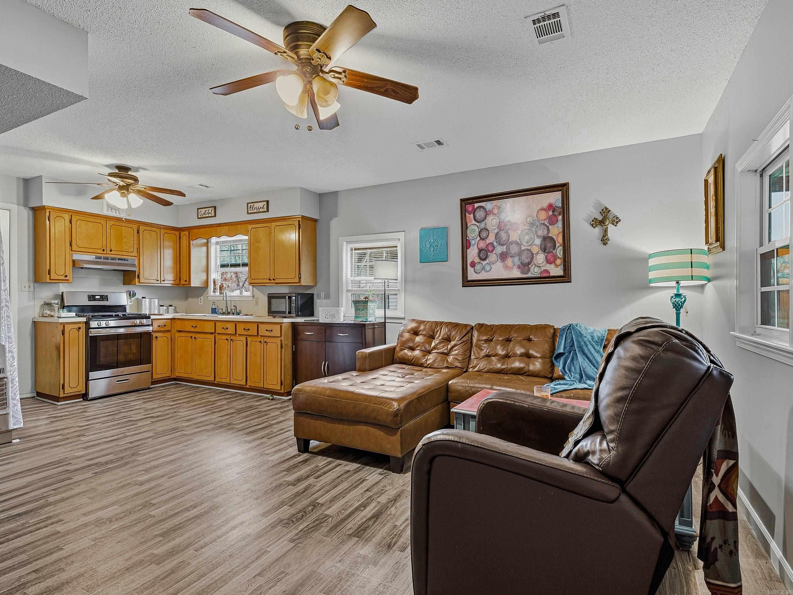 929 W River  Strawberry, AR