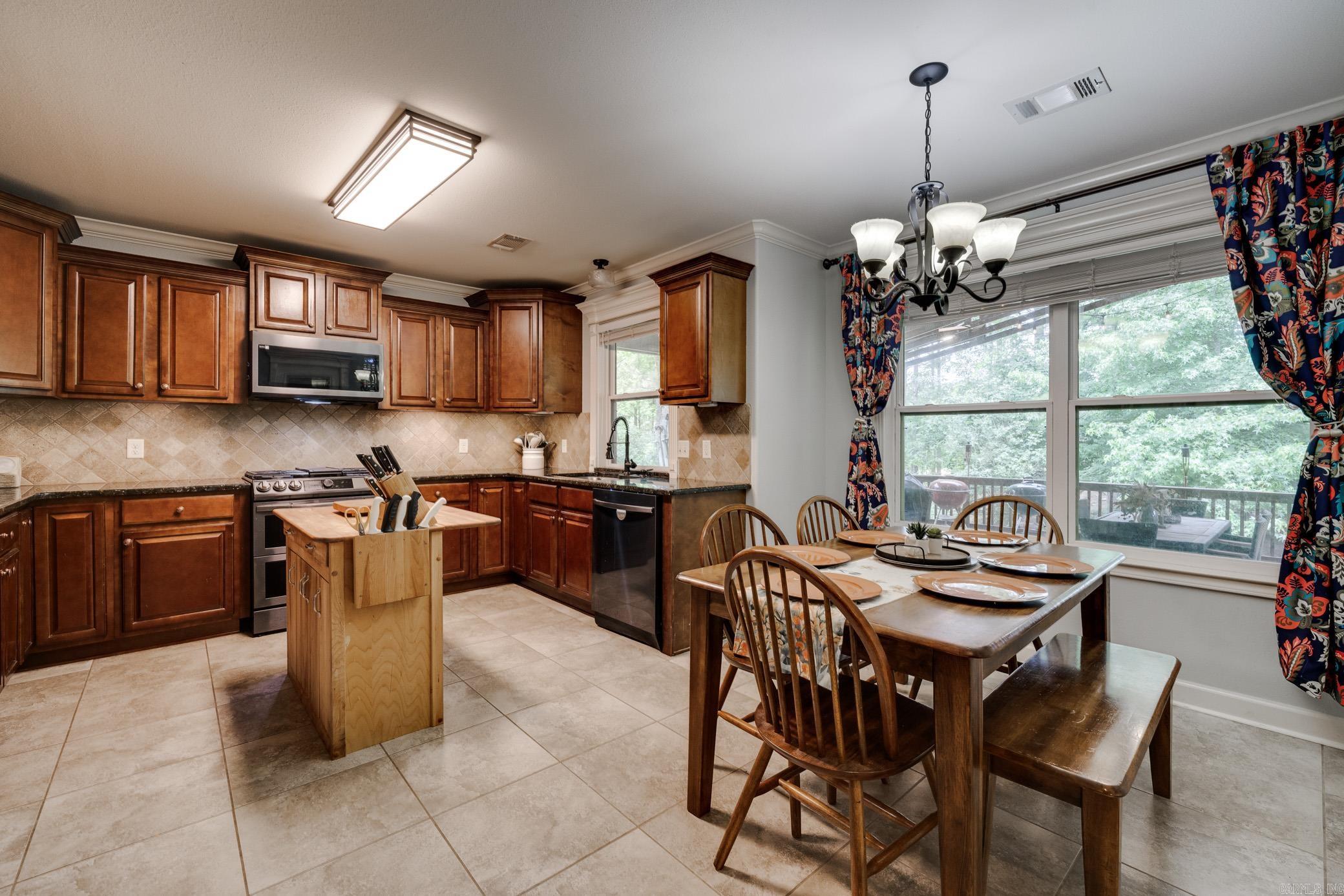 9006 Mars Hill  Bauxite, AR