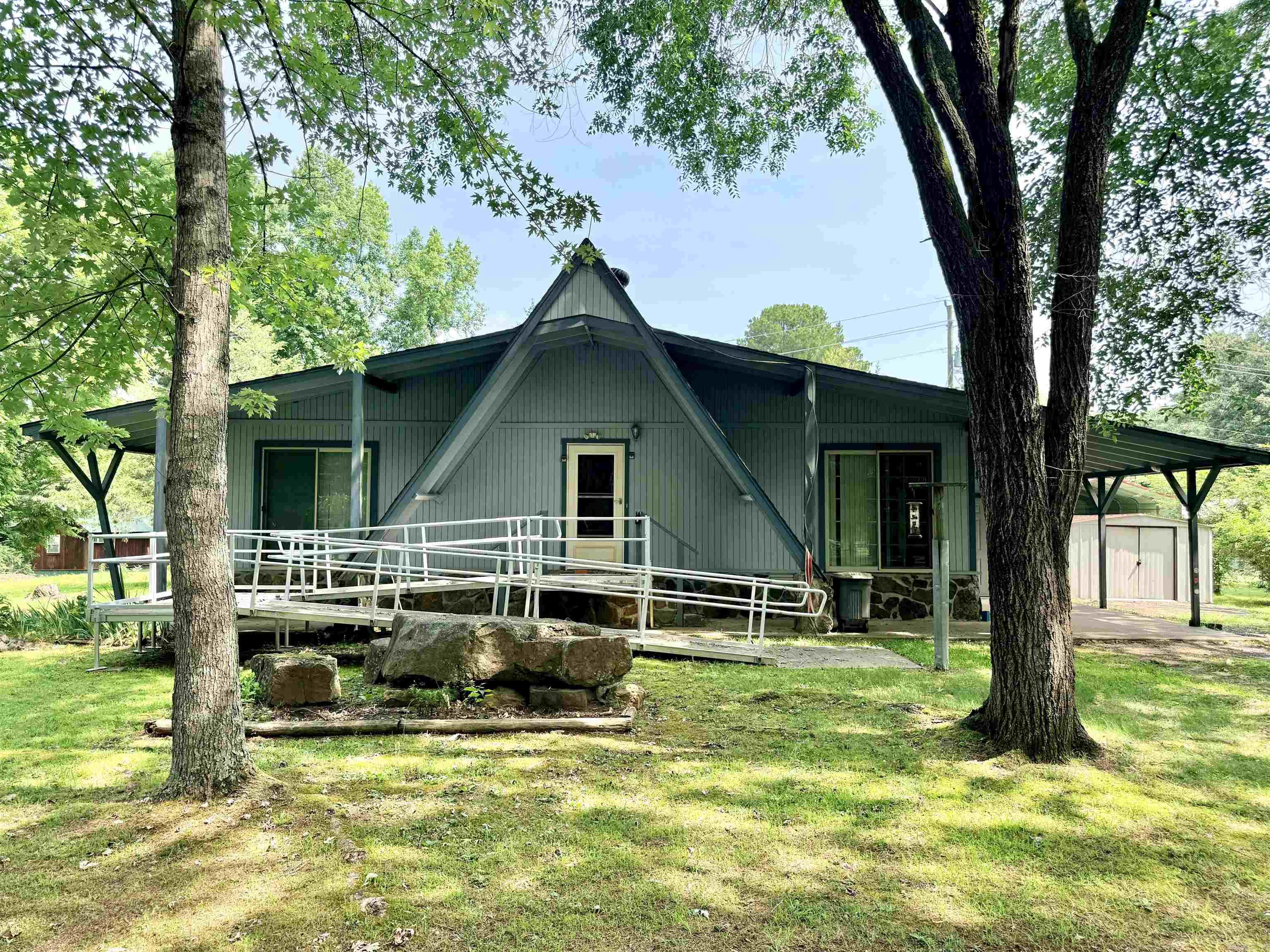 249 Salt Cave  Greers Ferry, AR