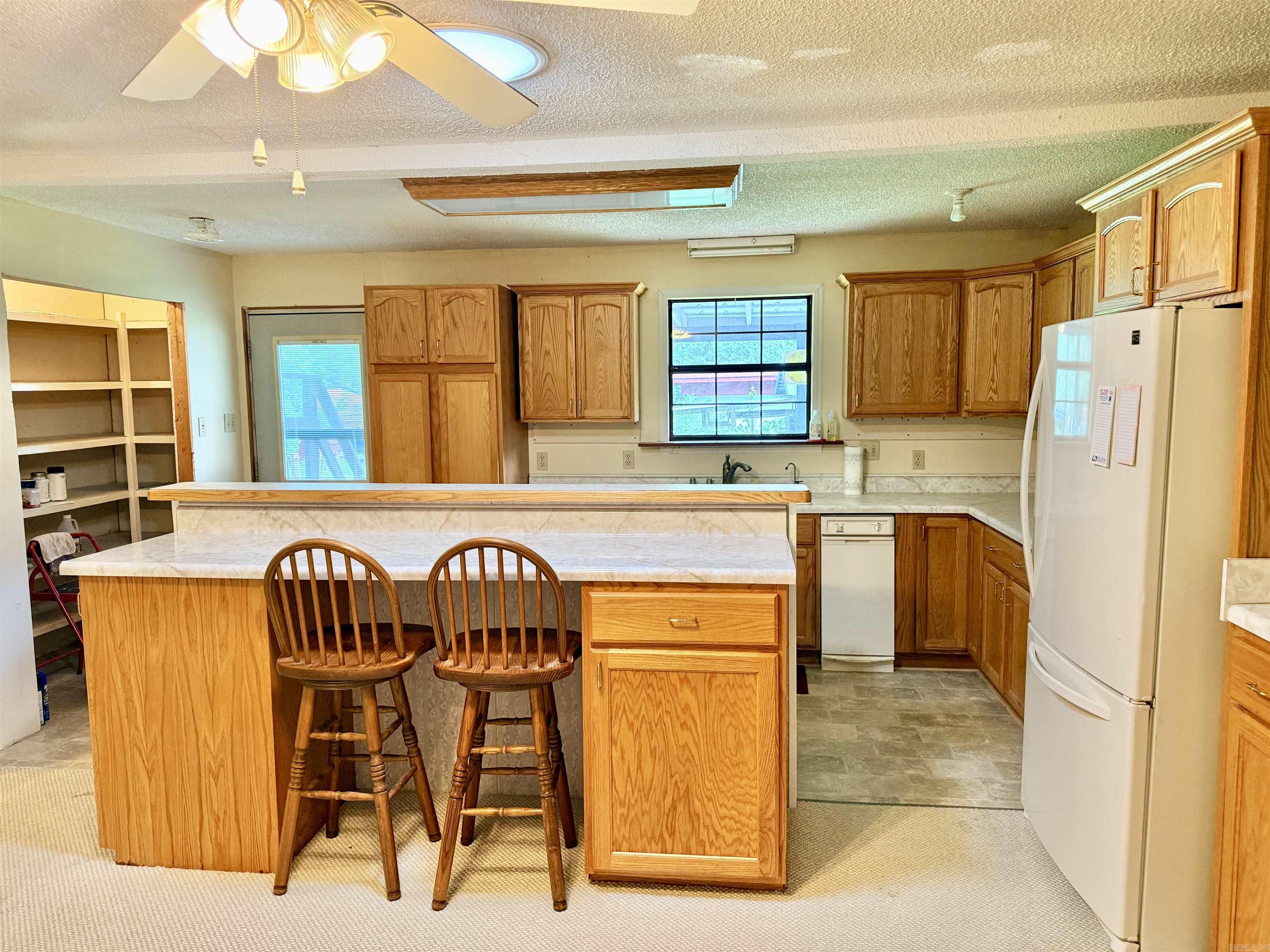 249 Salt Cave  Greers Ferry, AR
