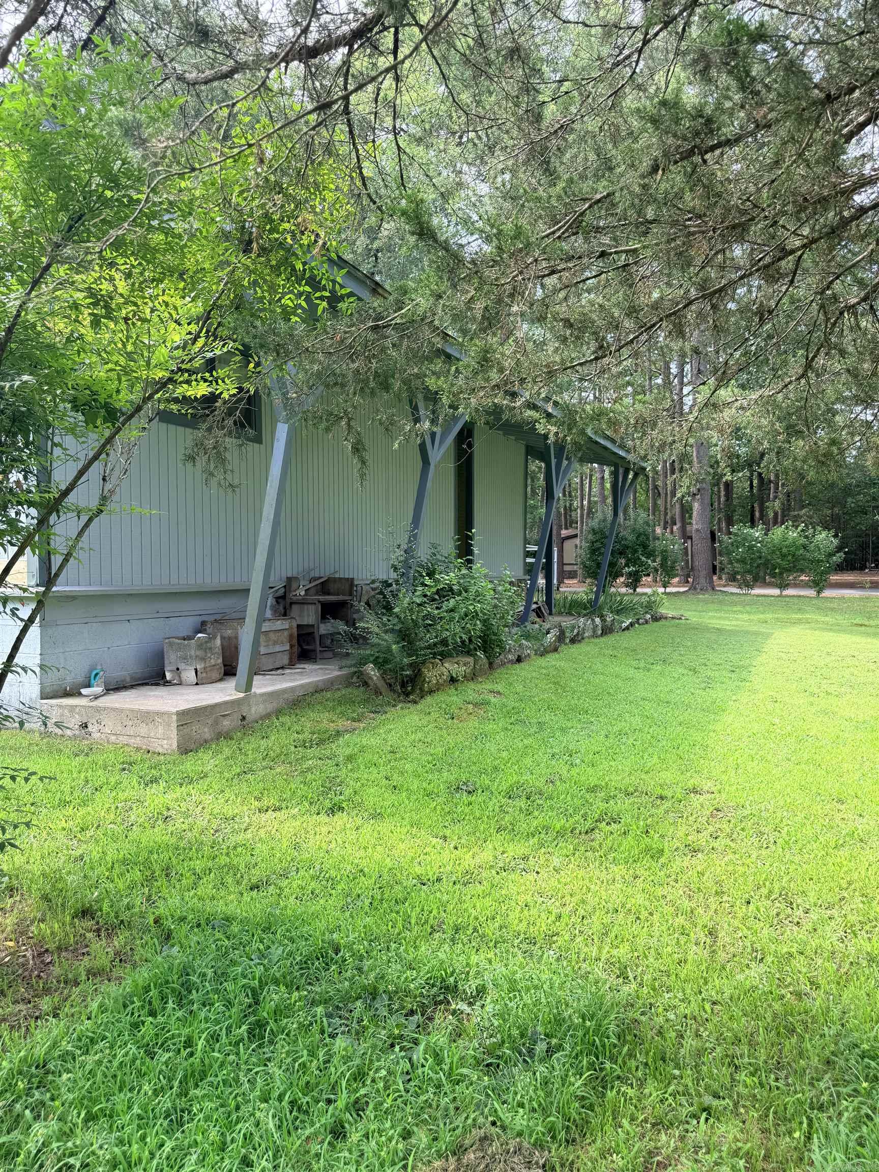 249 Salt Cave  Greers Ferry, AR