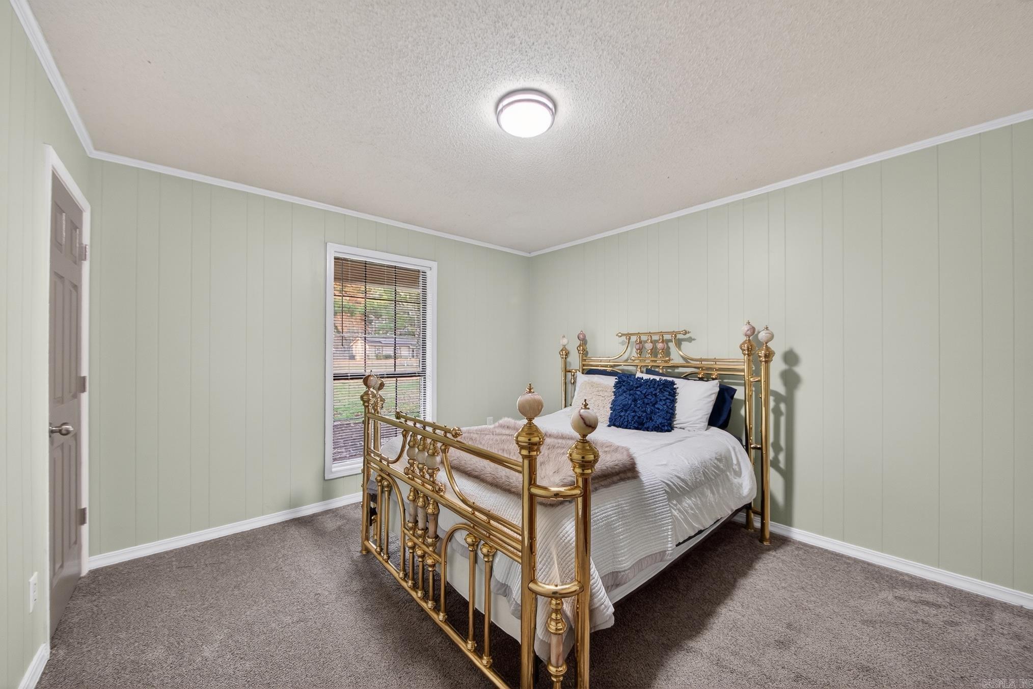 9 Snowden  Greenbrier, AR
