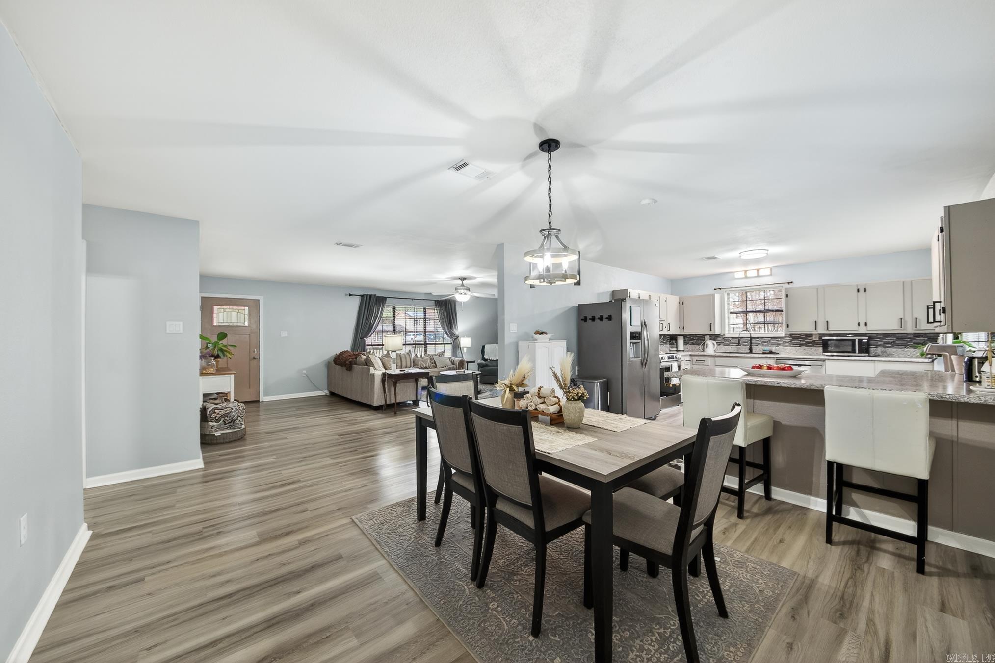 9 Snowden  Greenbrier, AR