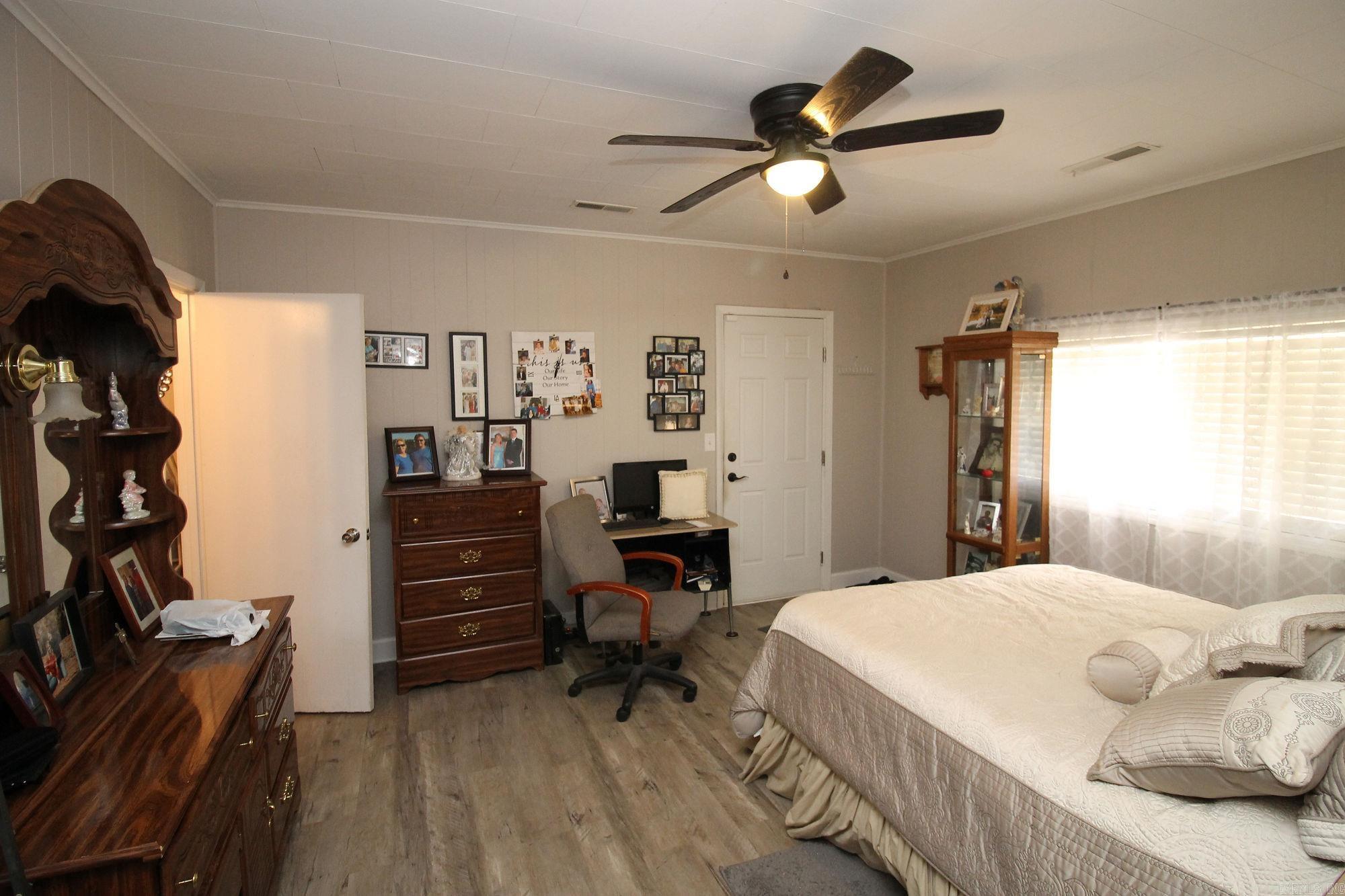 1809 Woodland  Paragould, AR