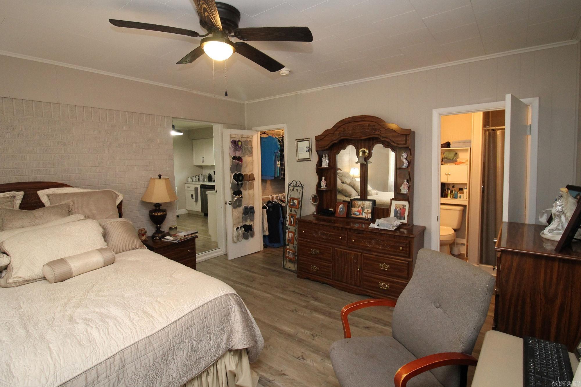 1809 Woodland  Paragould, AR
