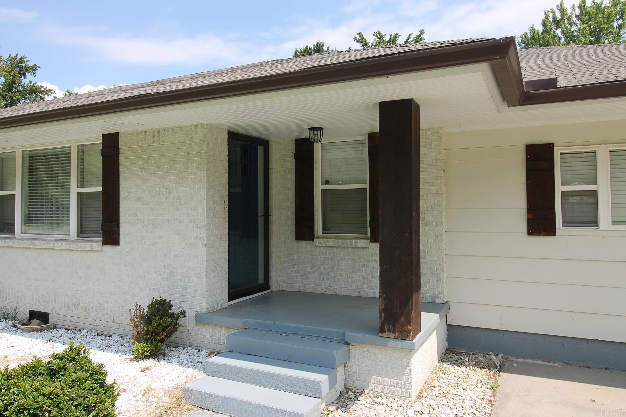 1809 Woodland  Paragould, AR