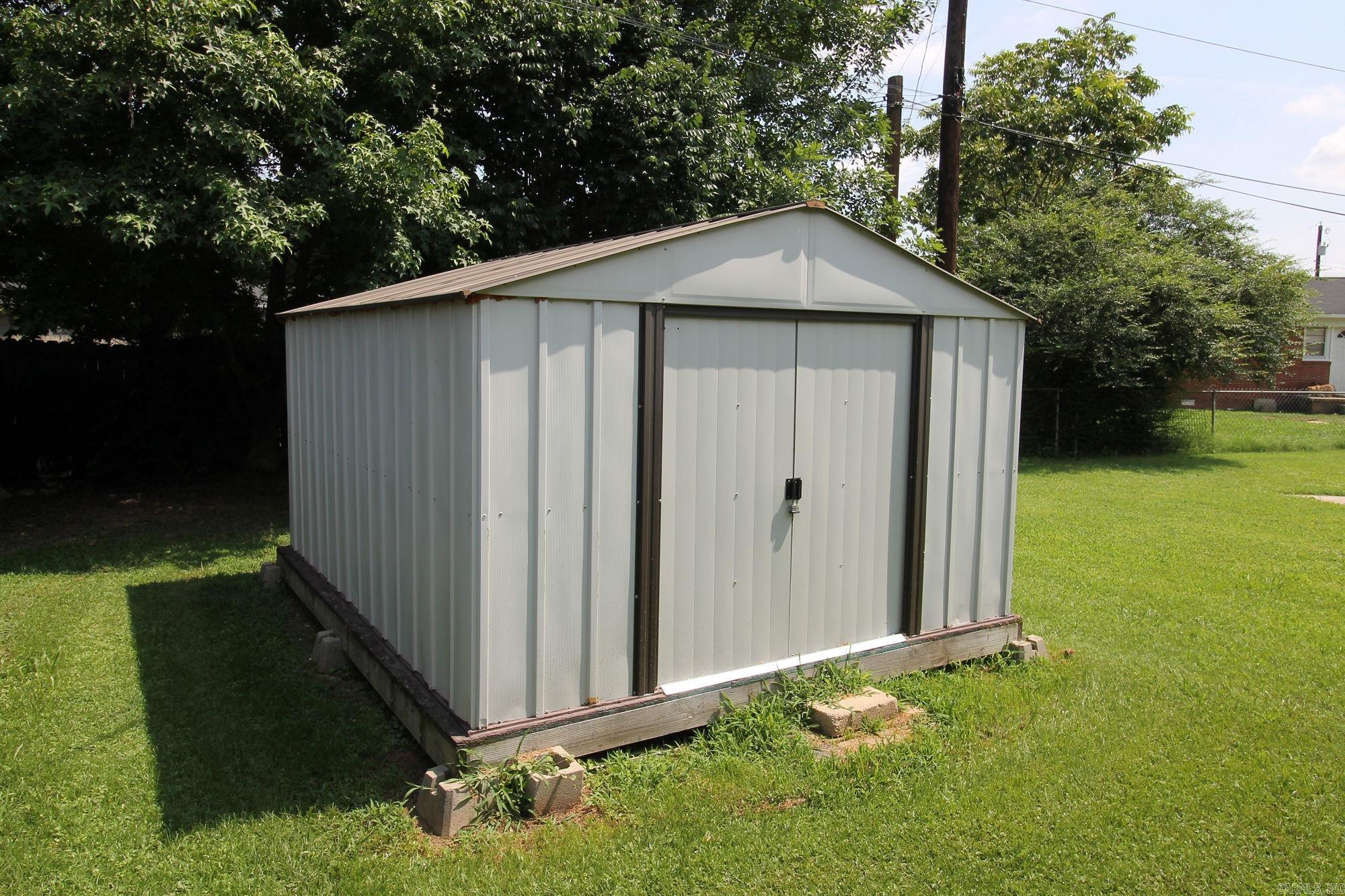 1809 Woodland  Paragould, AR