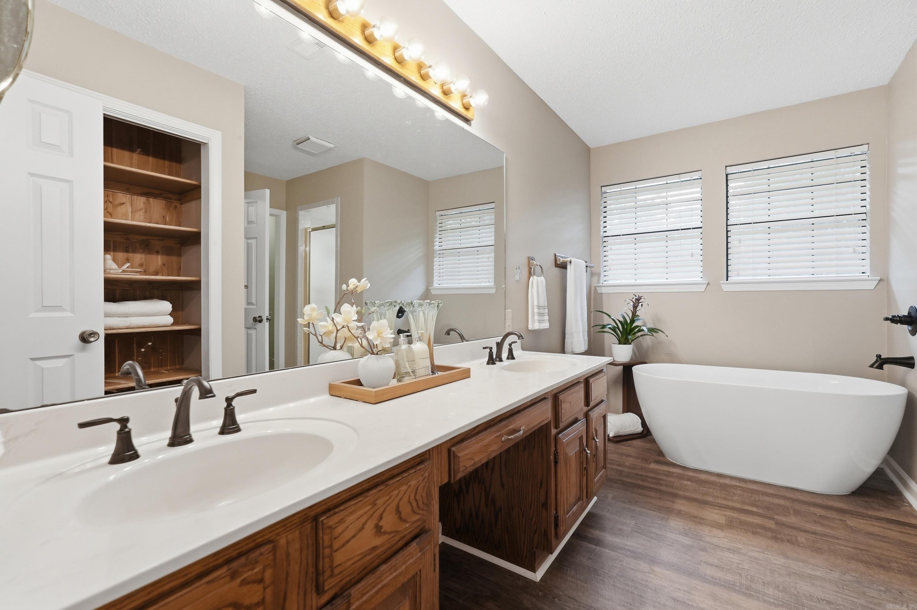 212 Red River  Sherwood, AR