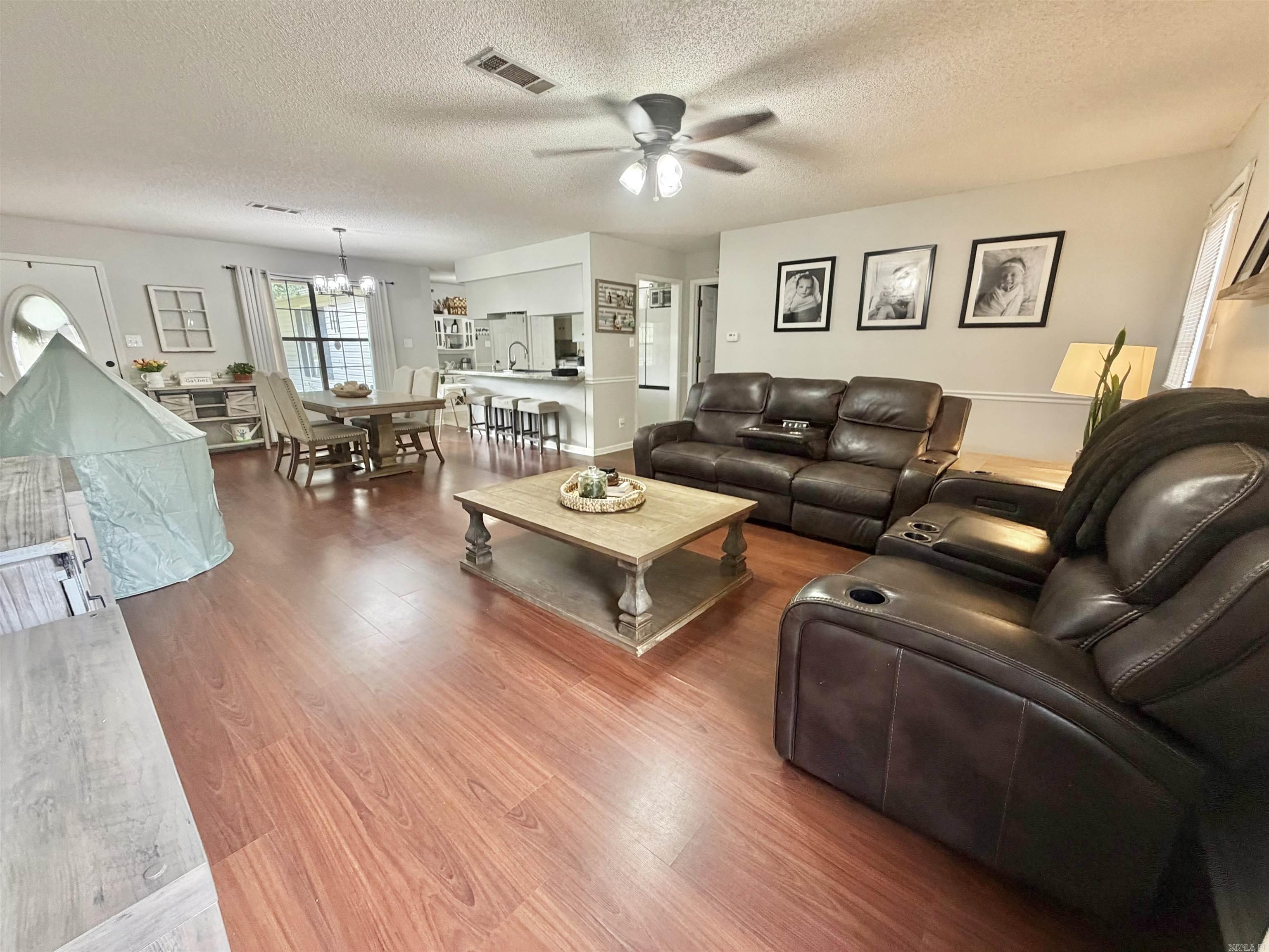 10 Valley Ct.  Sheridan, AR