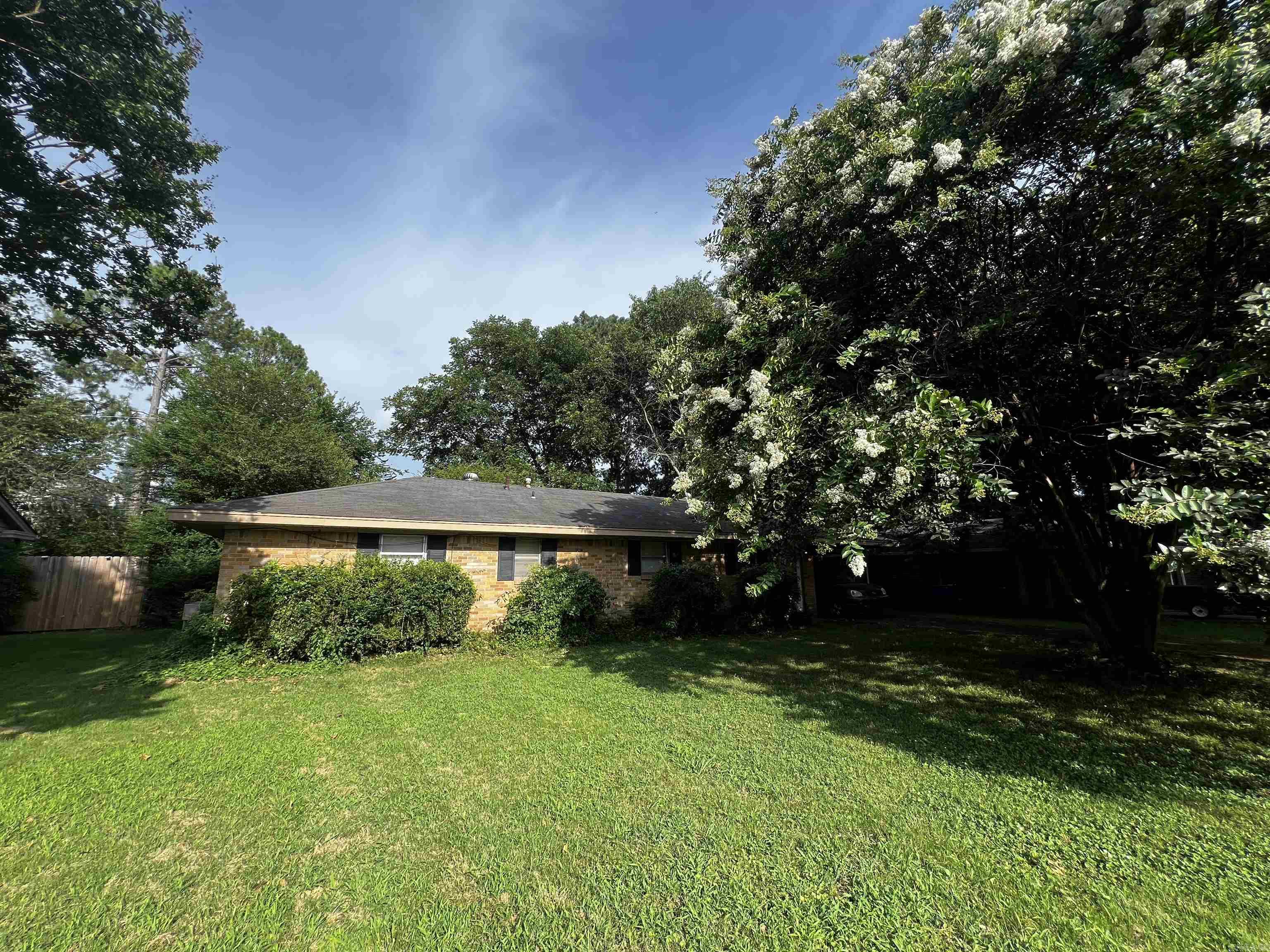 409 Sunnymeade  Little Rock, AR