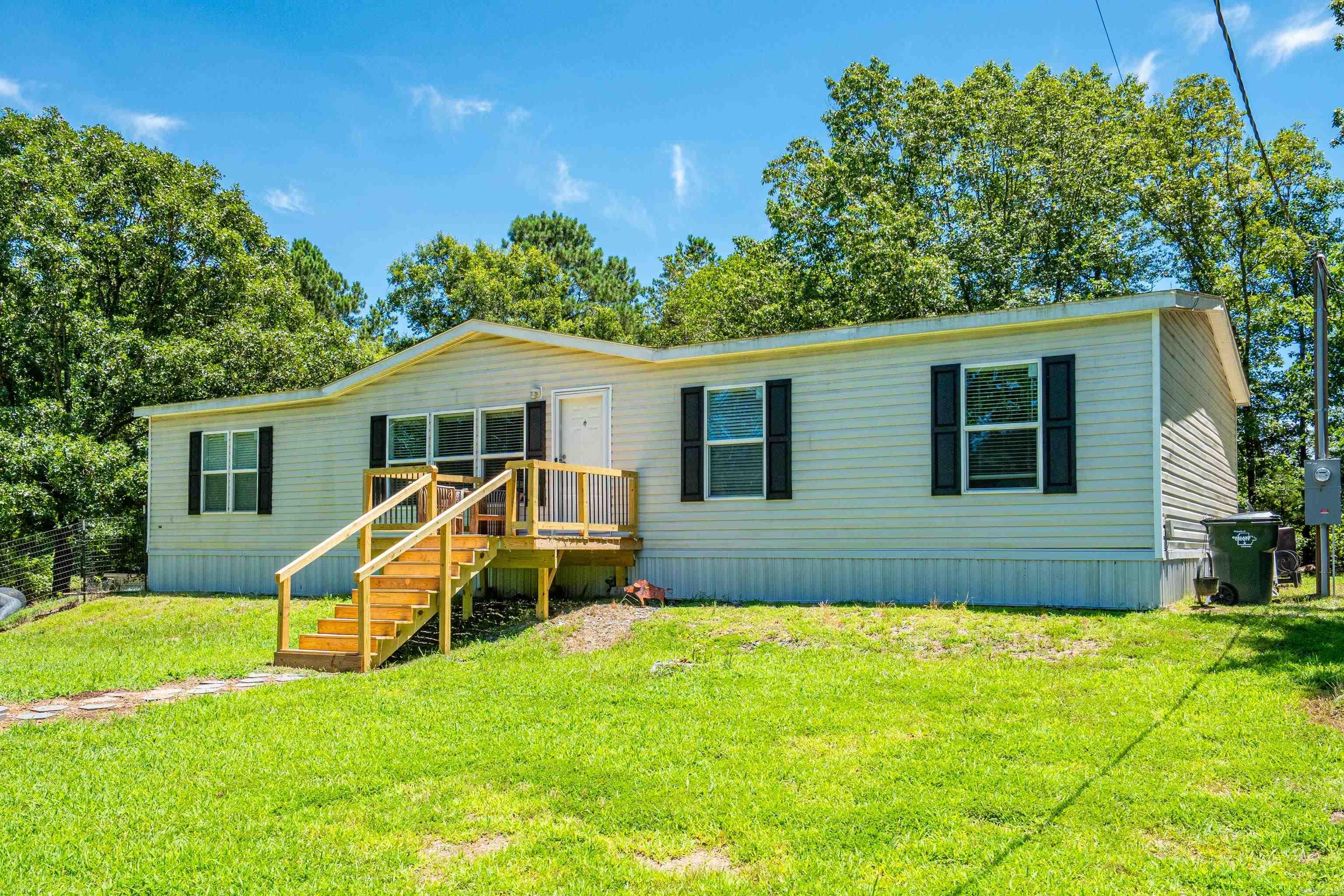 327 Nomoe Rd.  Royal, AR