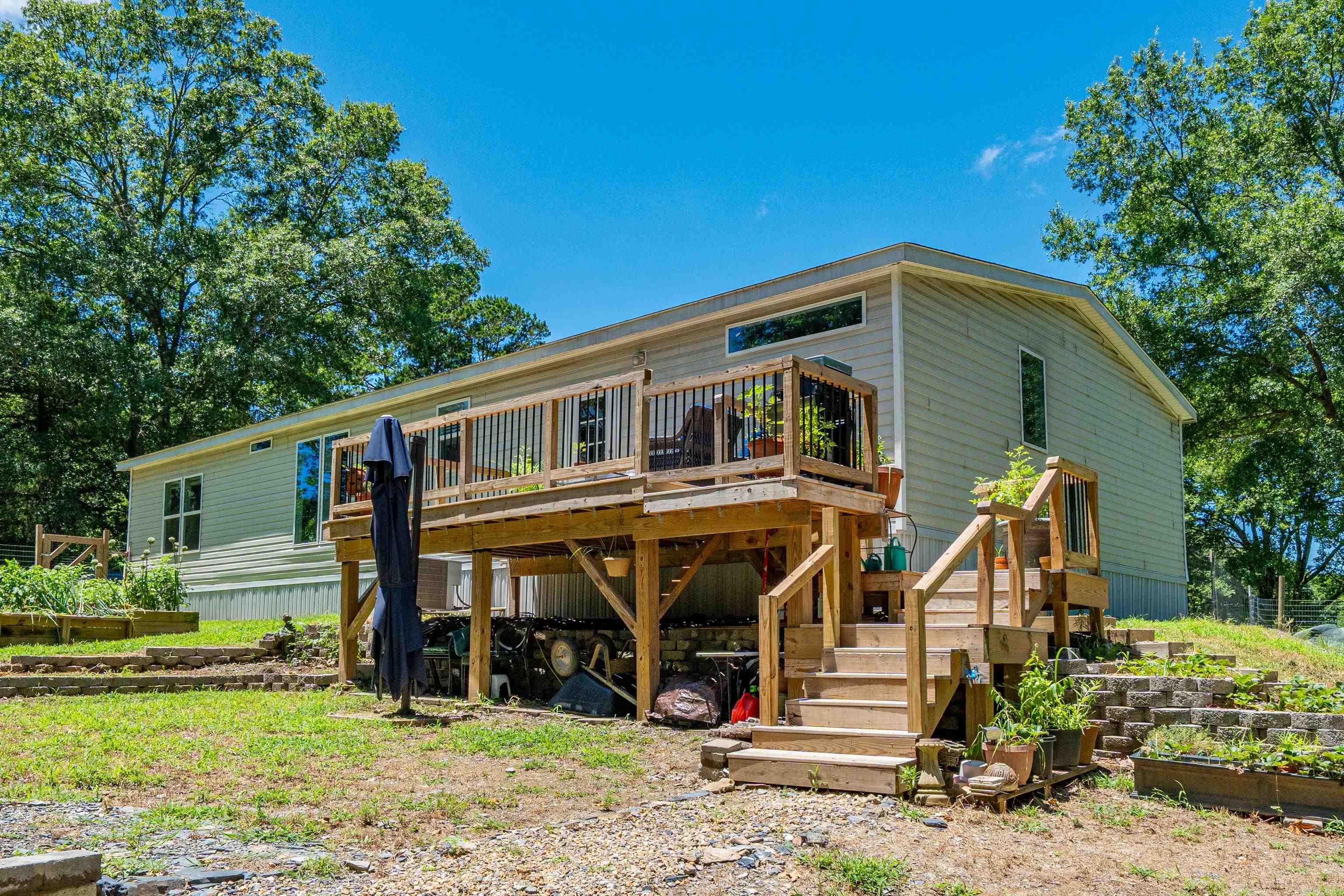 327 Nomoe Rd.  Royal, AR