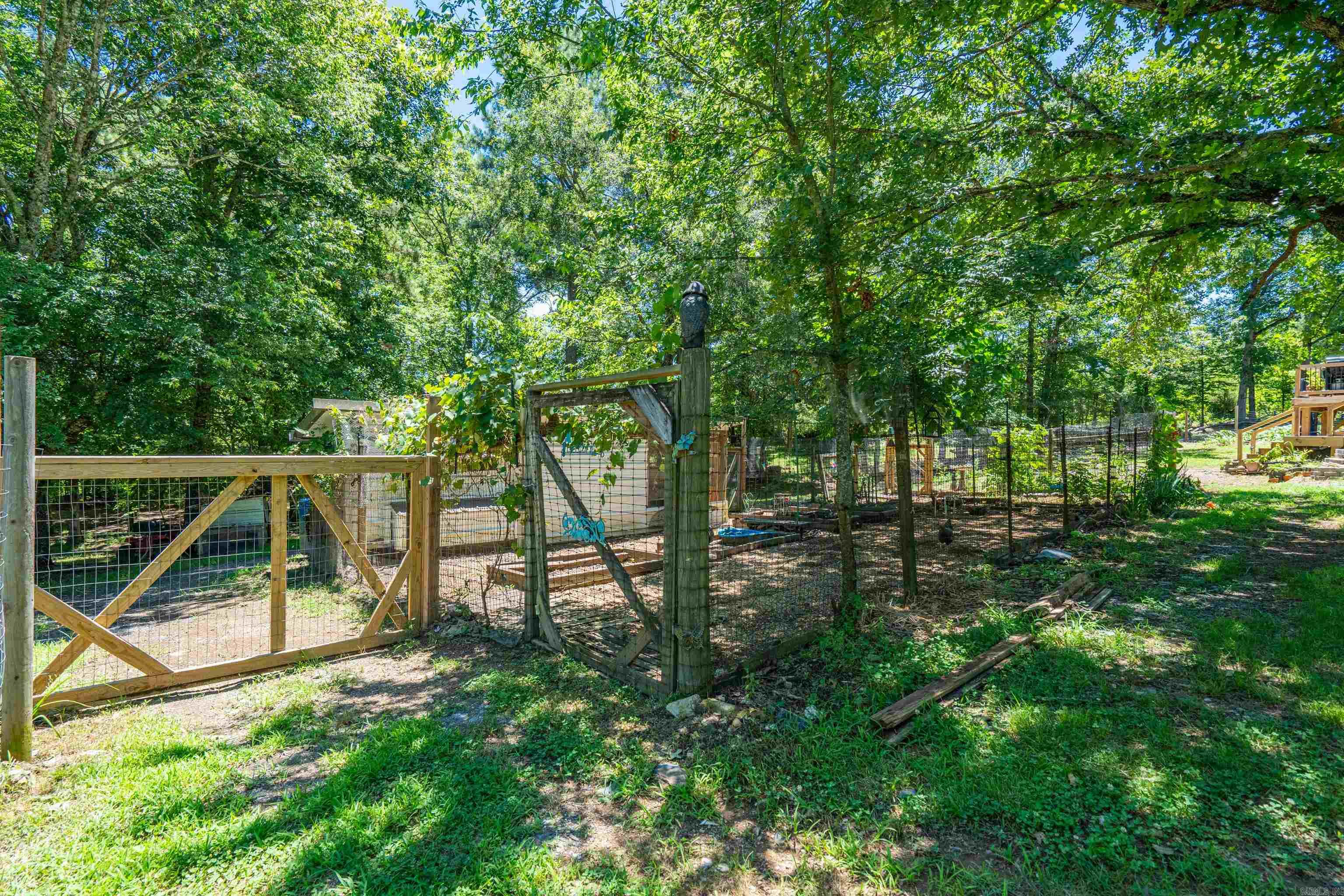 327 Nomoe Rd.  Royal, AR