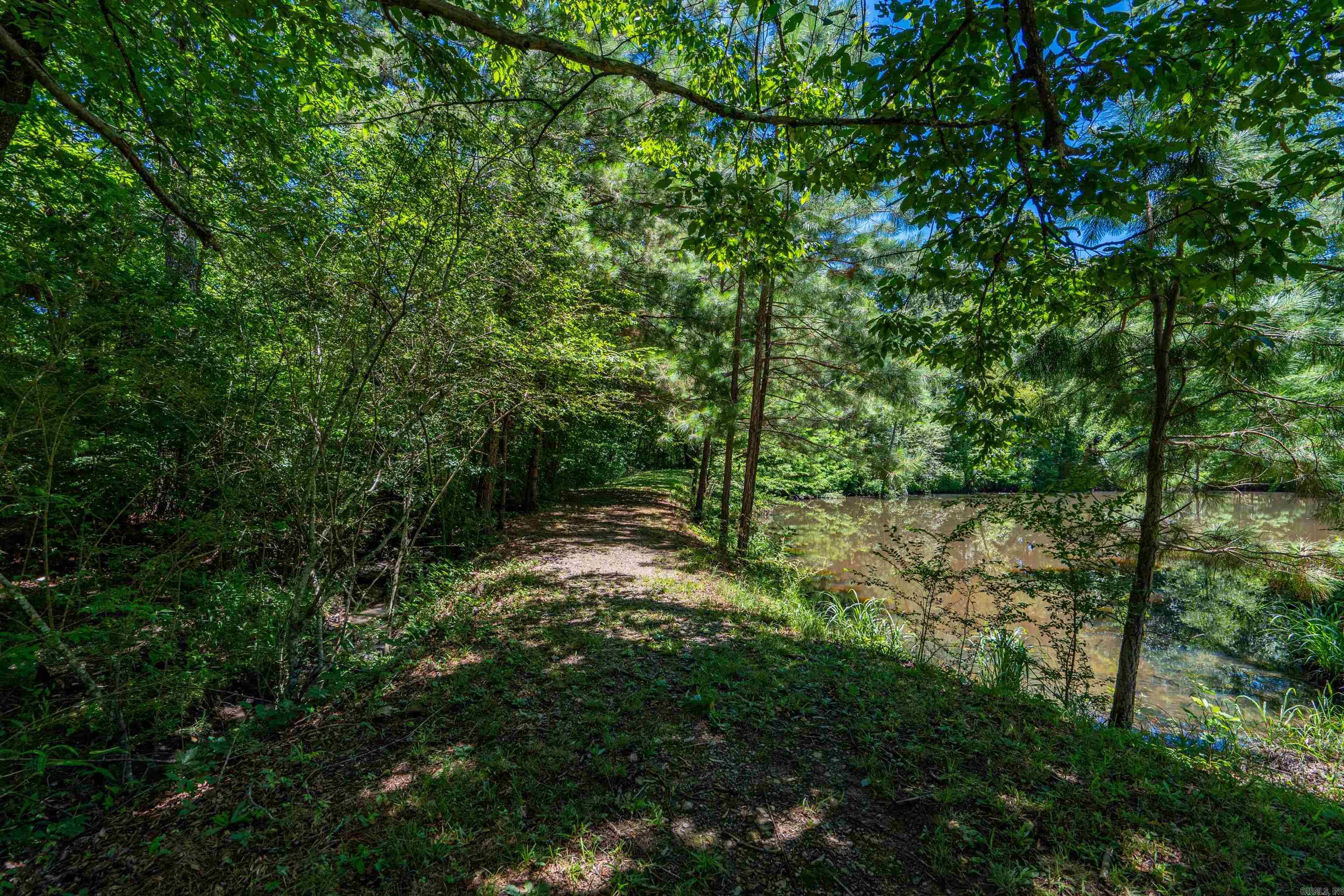 327 Nomoe Rd.  Royal, AR