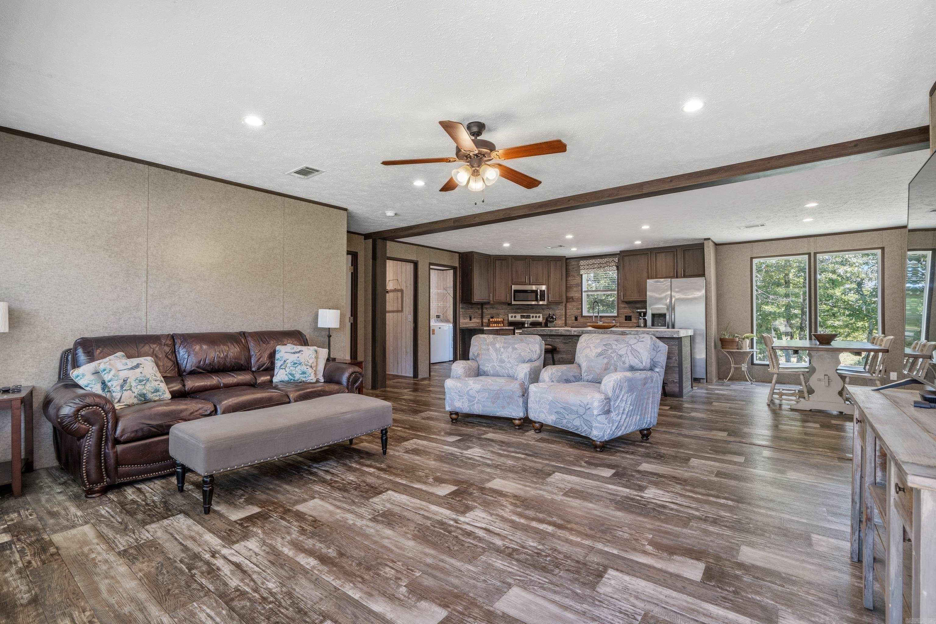 327 Nomoe Rd.  Royal, AR