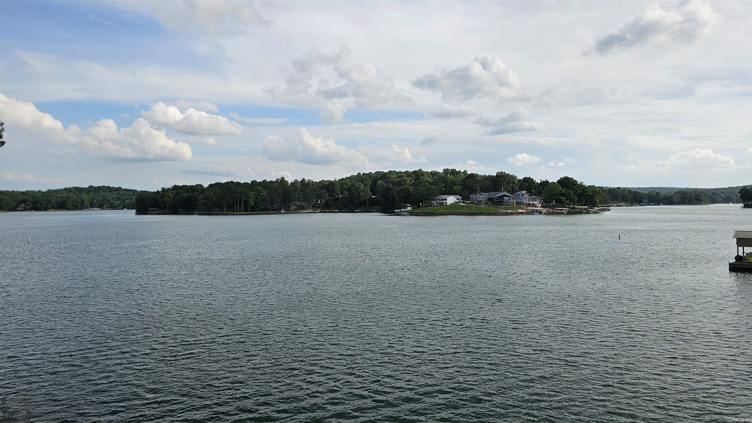56 N Lakeshore Drive  Cherokee Village, AR
